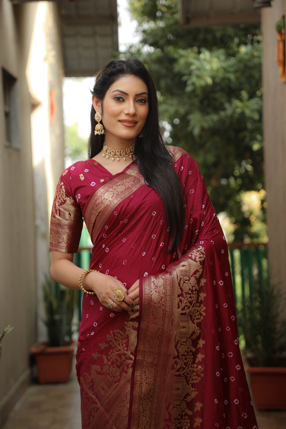 Lorenvalley Premium Pure Handmade Bandhej Kanjivaram silk saree with Zari Weaving Rich Pallu saree - Maroon | Grocsy