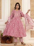 Yufta Mauve Floral Print Anarkali Style Kurta And Trousers With Dupatta Set | Grocsy
