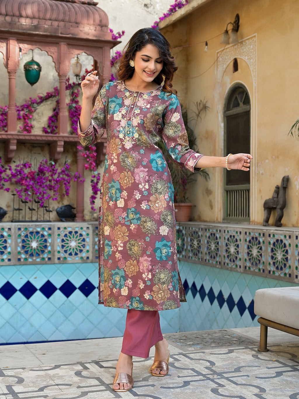 Yufta Mauve Floral,Thread_Work Kurta Trouser Set | Grocsy