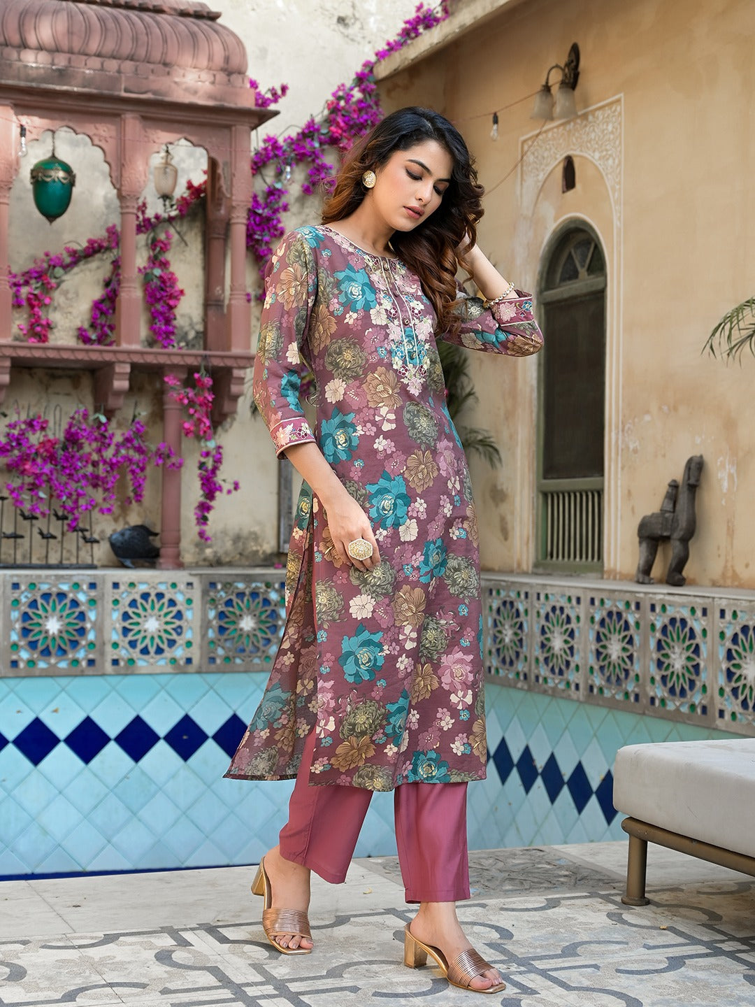 Yufta Mauve Floral,Thread_Work Kurta Trouser Set | Grocsy