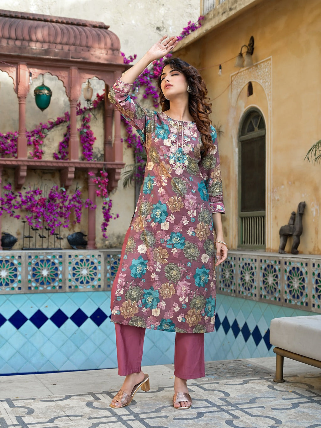 Yufta Mauve Floral,Thread_Work Kurta Trouser Set | Grocsy