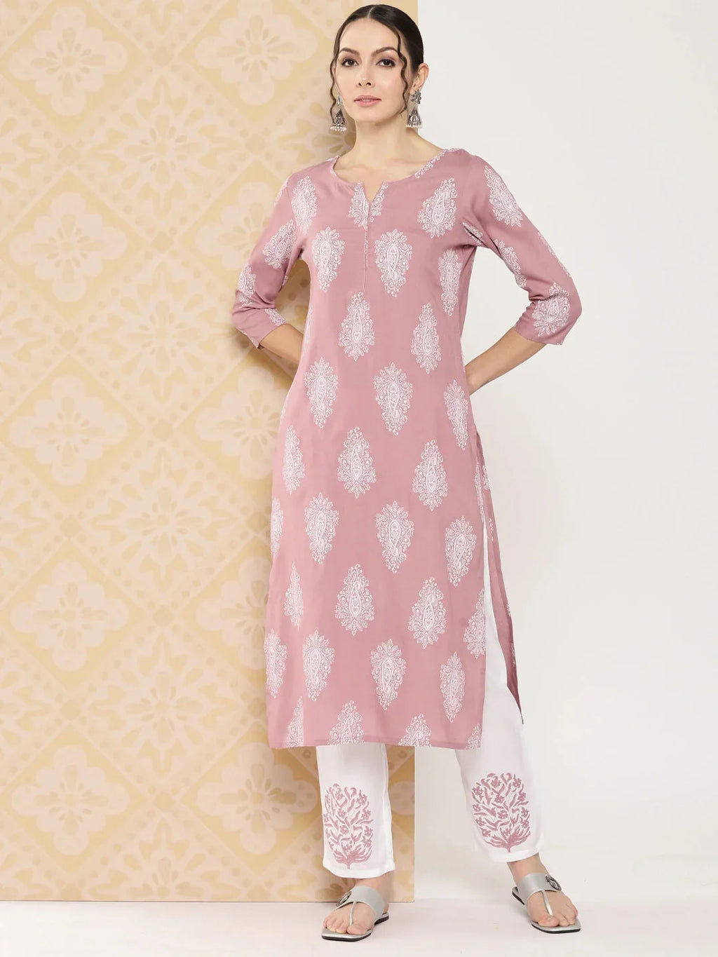 Yufta Mauve Women Ethnic Motifs Printed Regular Kurta with Trousers | Grocsy