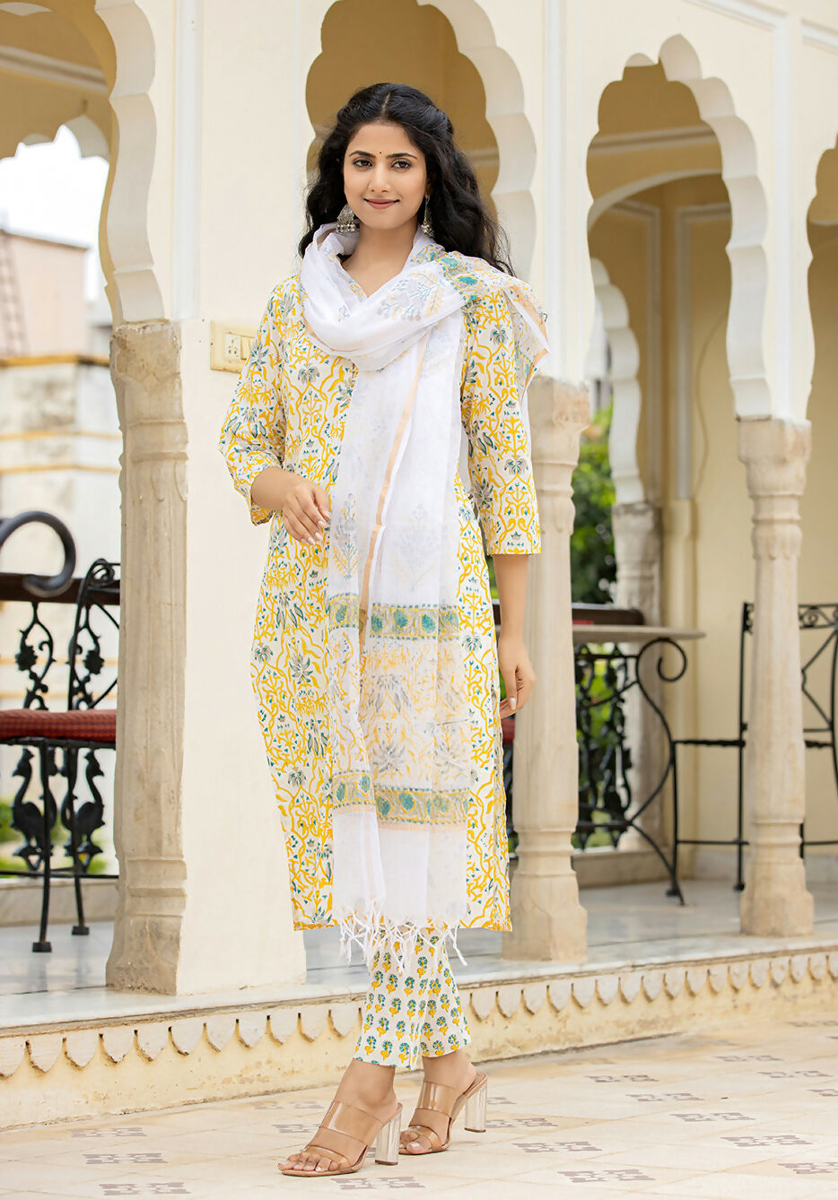 Kaajh Women's Yellow Hand Block Print Suit Set | Grocsy