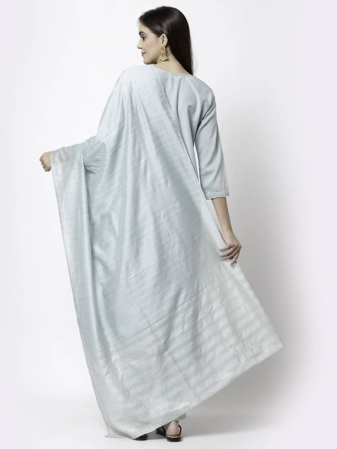 Myshka Grey Silk Blend Embroidered 3/4 Sleeve Round Neck Kurta Pant Dupatta Set | Grocsy