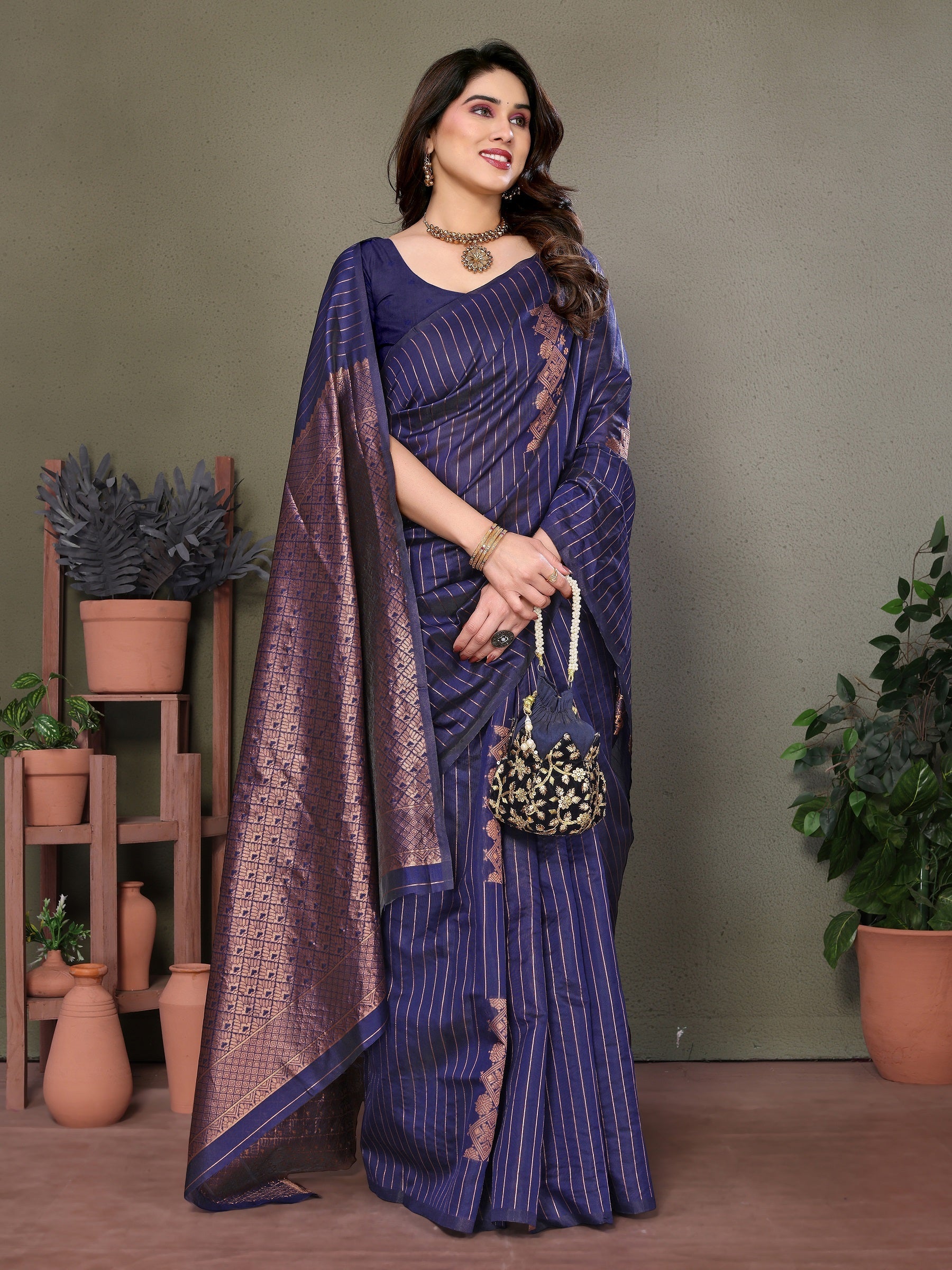 Vedant Vastram Litchi Silk Banarasi Silk Saree - Navy | Grocsy