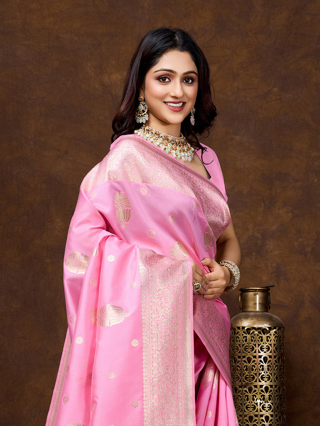 Vedant Vastram Banarasi Silk Fashion Saree - Pink | Grocsy