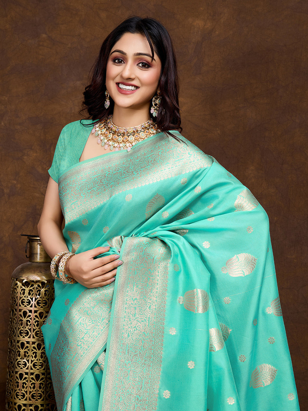 Vedant Vastram Banarasi Silk Fashion Saree - Seegreen | Grocsy