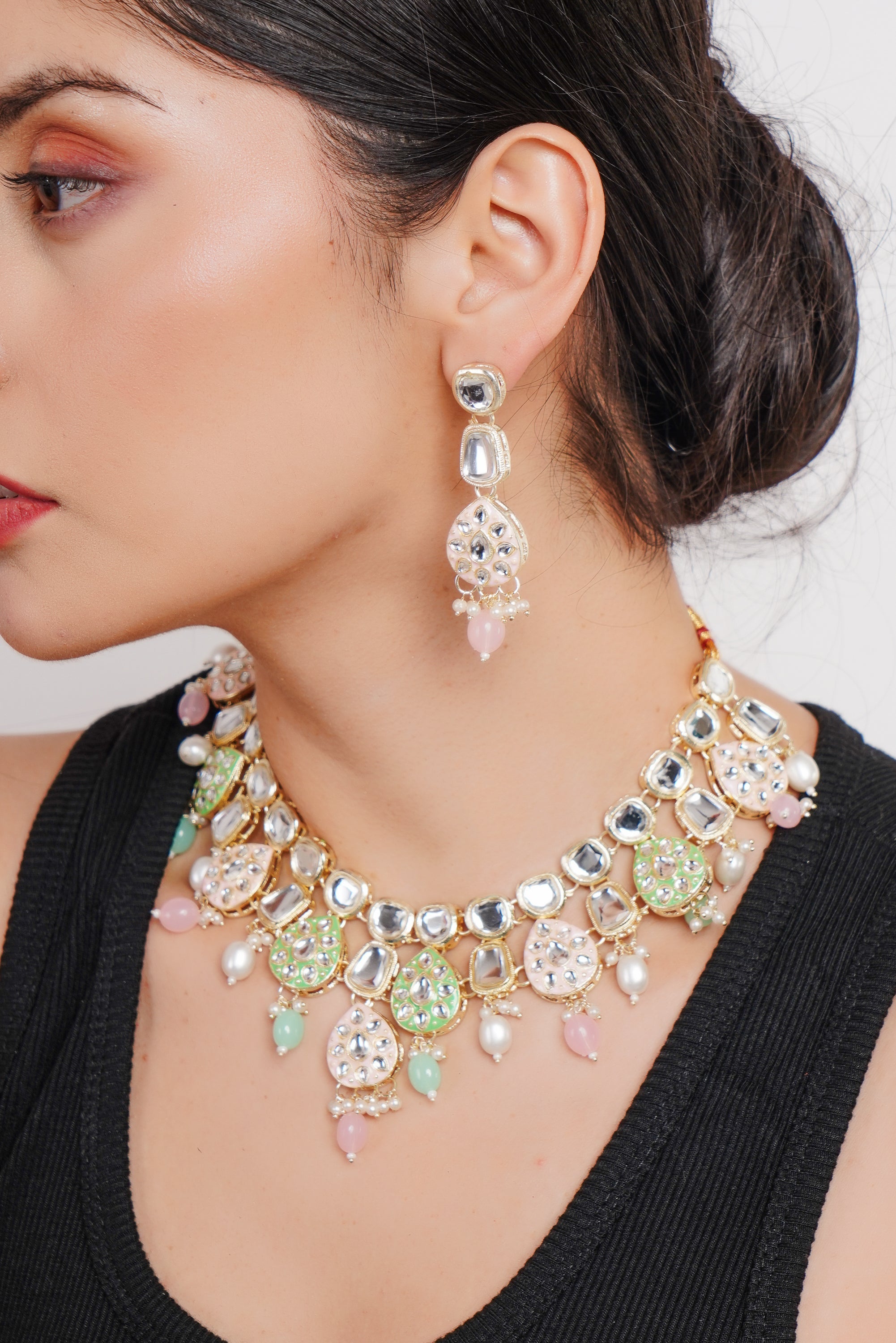 Divisha Alloy Gold-plated Mint Pink Jewellery Set | Grocsy