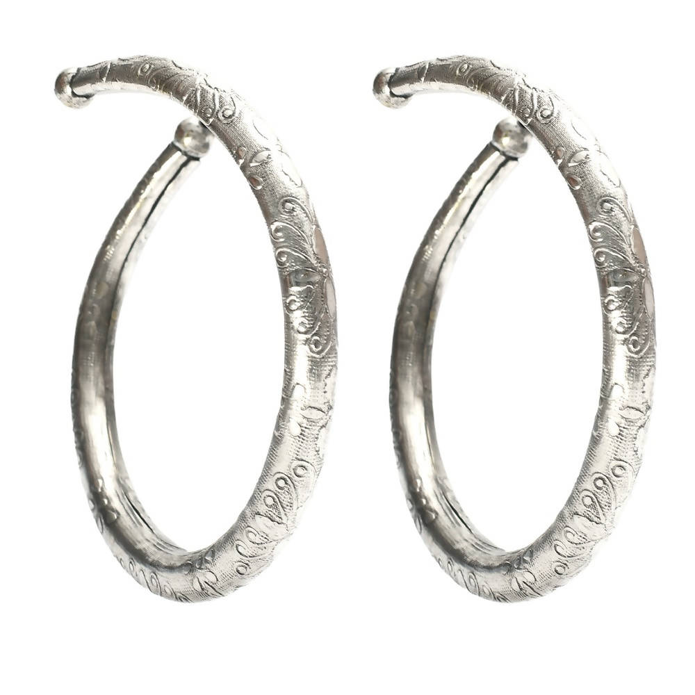 Mominos Fashion Kamal Johar Oxidised Silver Floral Pressing Style Anklets | Grocsy