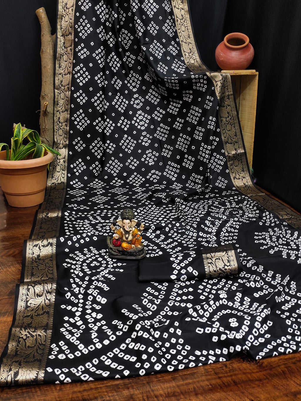 Anaita Black Pure Bandhej Silk Saree With Zari Weaving Work | Grocsy