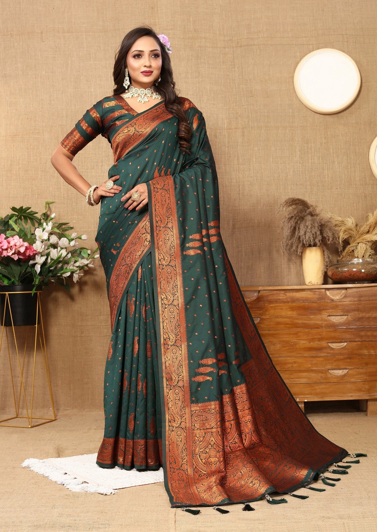 Vedant Vastram Bottle Green Color Banarasi Silk Saree - Bottle Green | Grocsy