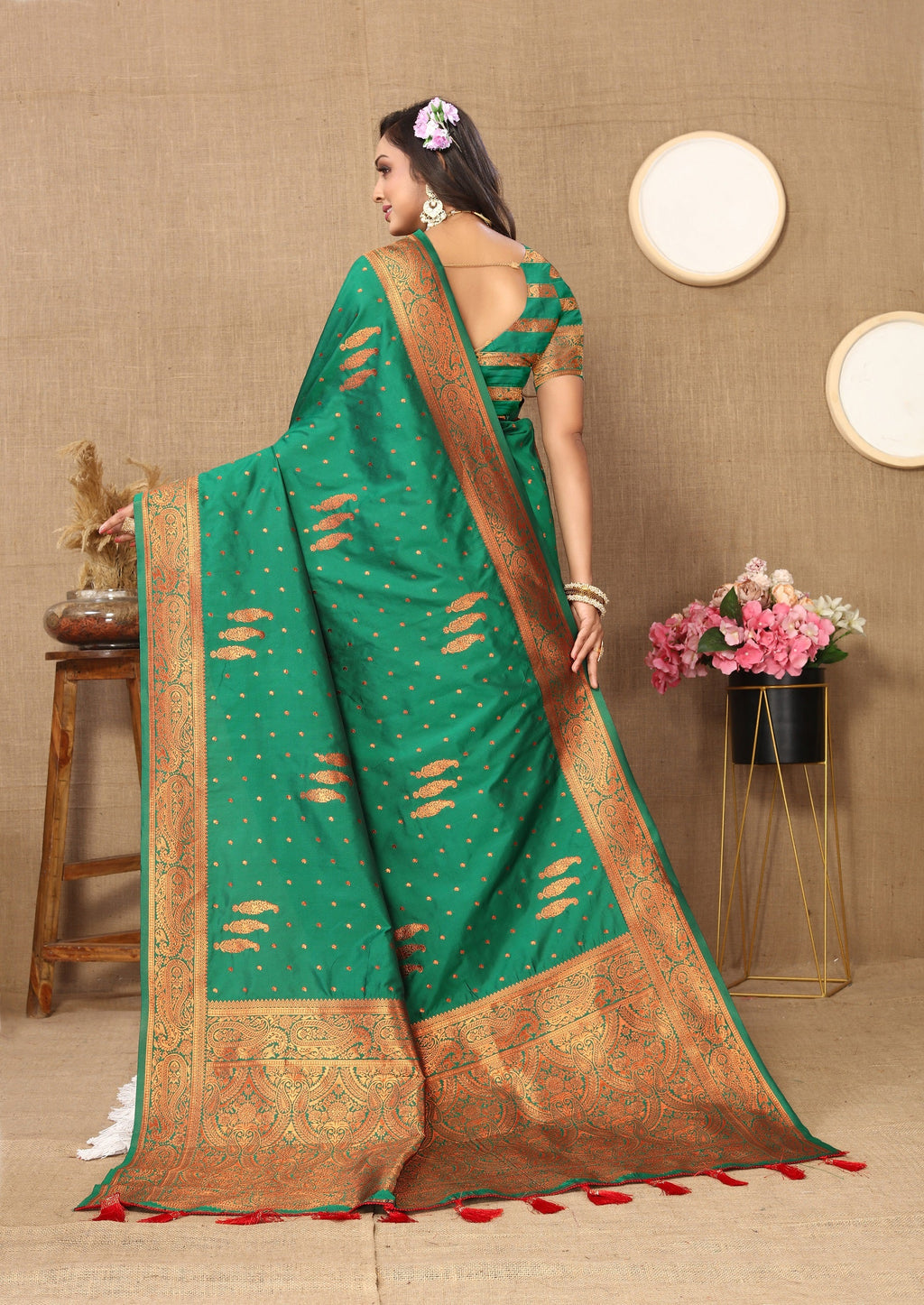 Vedant Vastram Green Color Banarasi Silk Saree - Green | Grocsy