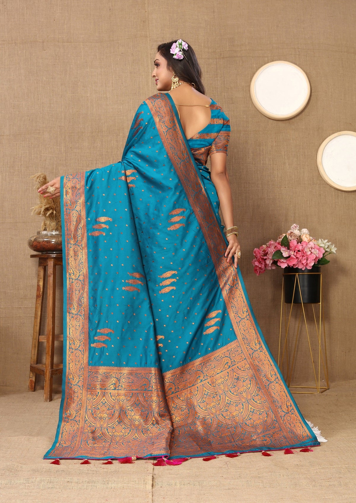 Vedant Vastram Rama Color Banarasi Silk Saree - Rama | Grocsy