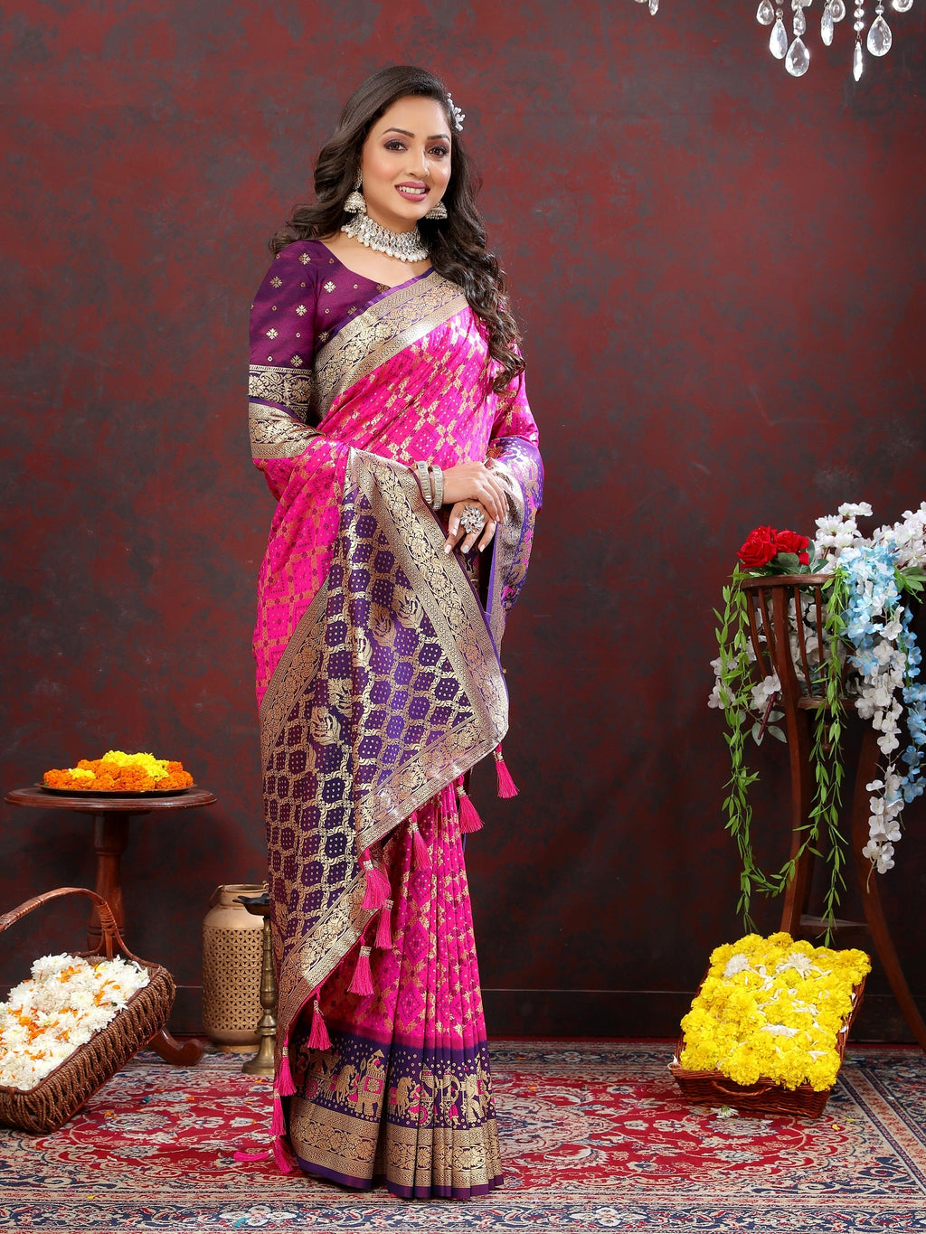 Vedant Vastram Pink Color Kanjeevaram Patola Silk Saree - Pink | Grocsy