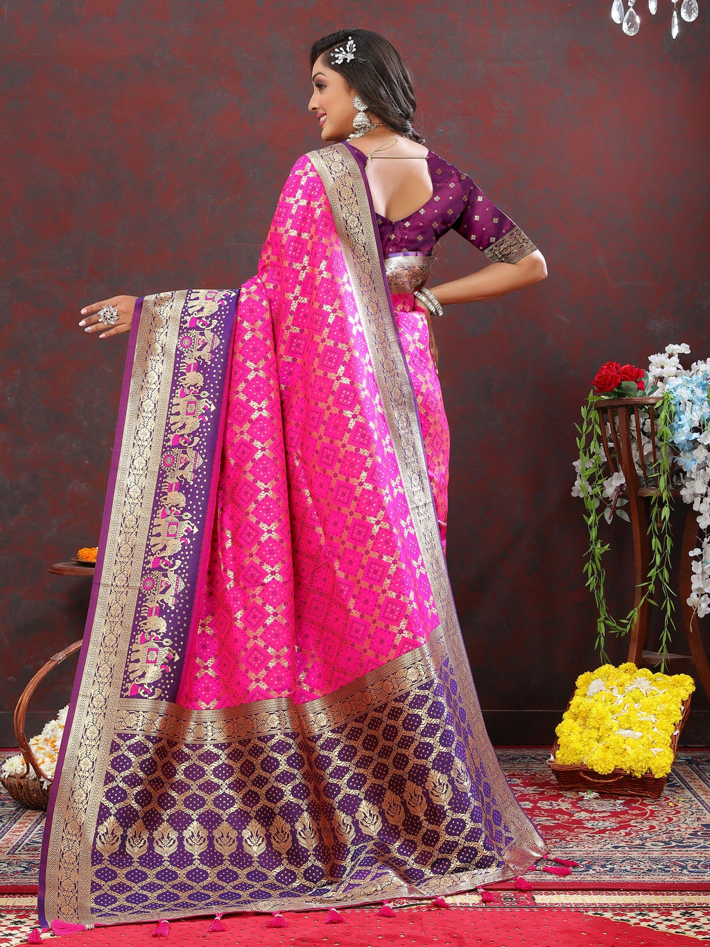 Vedant Vastram Pink Color Kanjeevaram Patola Silk Saree - Pink | Grocsy