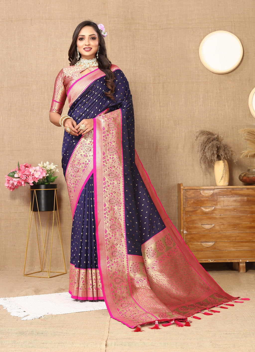 Vedant Vastram Navy Blue Color Kanjeevaram Silk Saree - Navy Blue | Grocsy