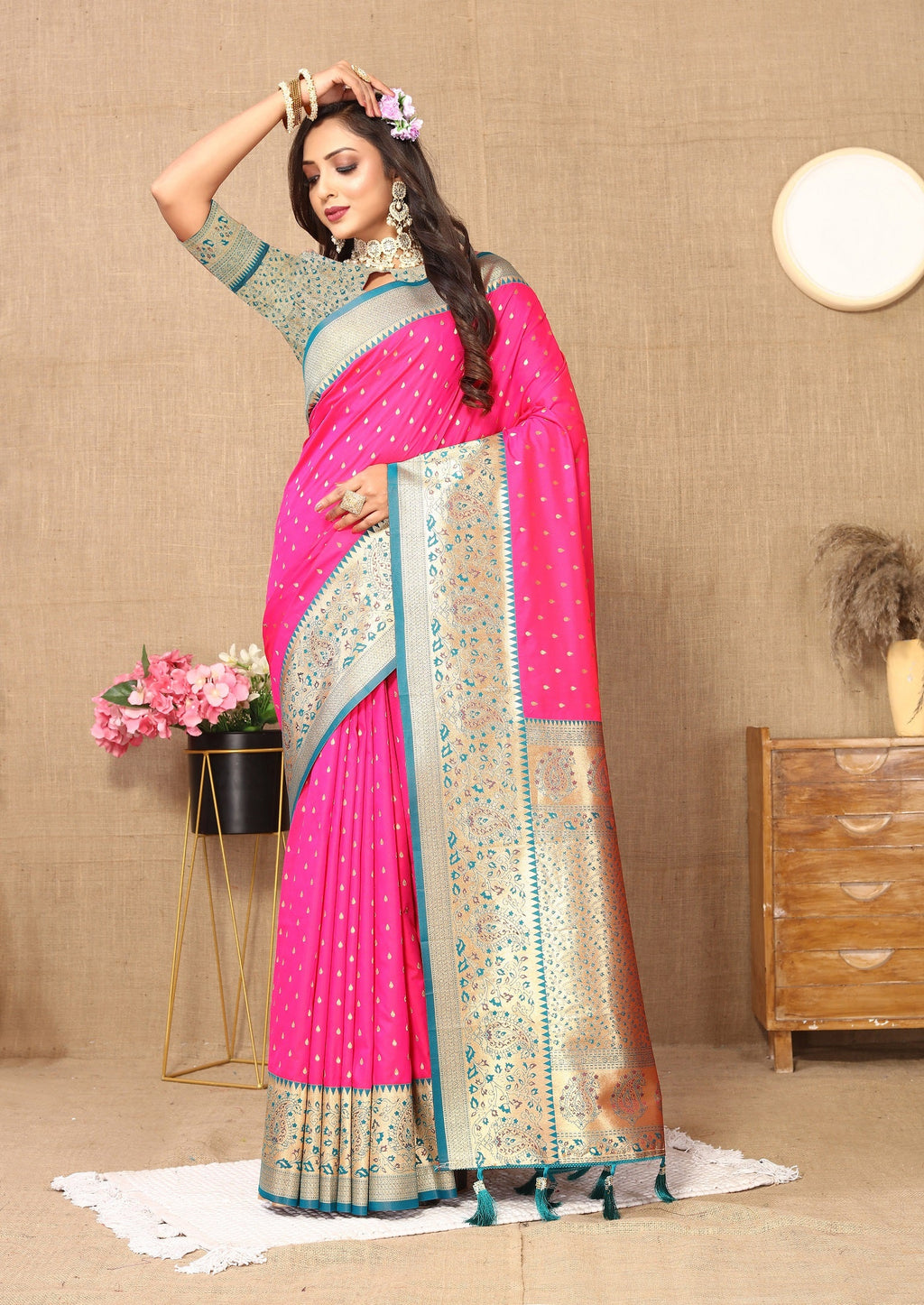 Vedant Vastram Pink Color Kanjeevaram Silk Saree - Pink | Grocsy