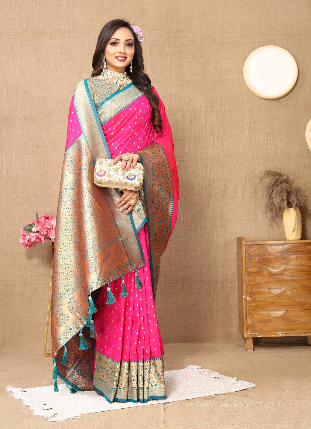 Vedant Vastram Pink Color Kanjeevaram Silk Saree - Pink | Grocsy