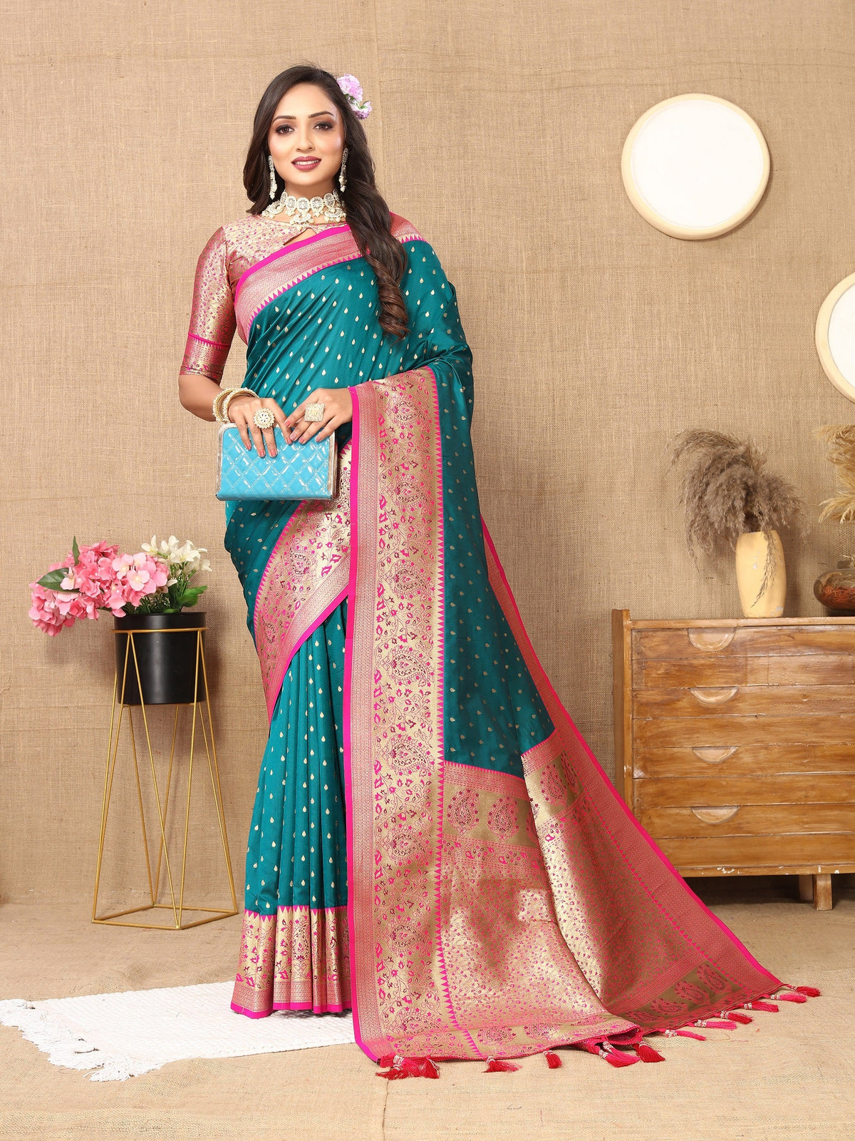 Vedant Vastram Rama Color Kanjeevaram Silk Saree - Rama | Grocsy