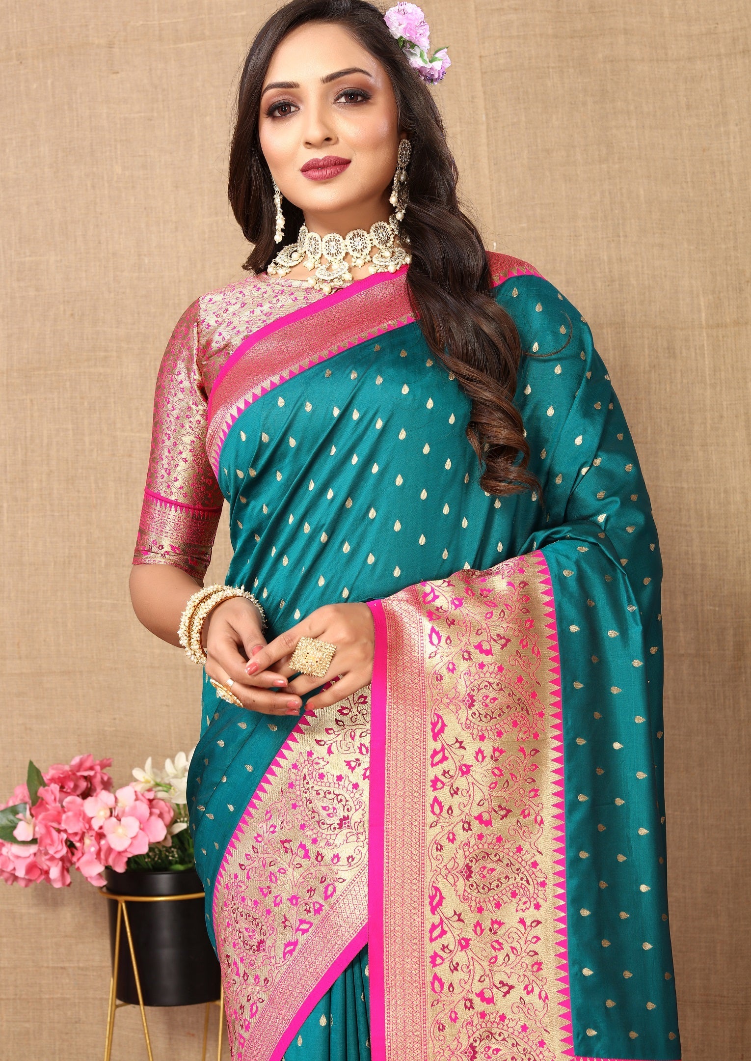 Vedant Vastram Rama Color Kanjeevaram Silk Saree - Rama | Grocsy