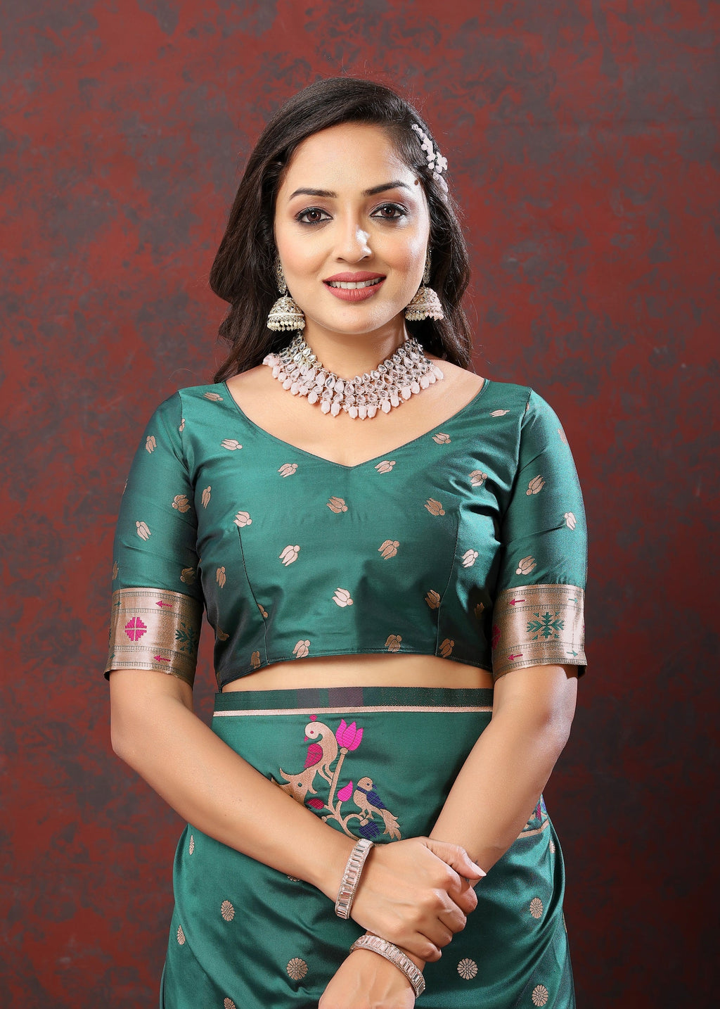 Vedant Vastram Red Green Color Paithani Silk Saree - Green | Grocsy