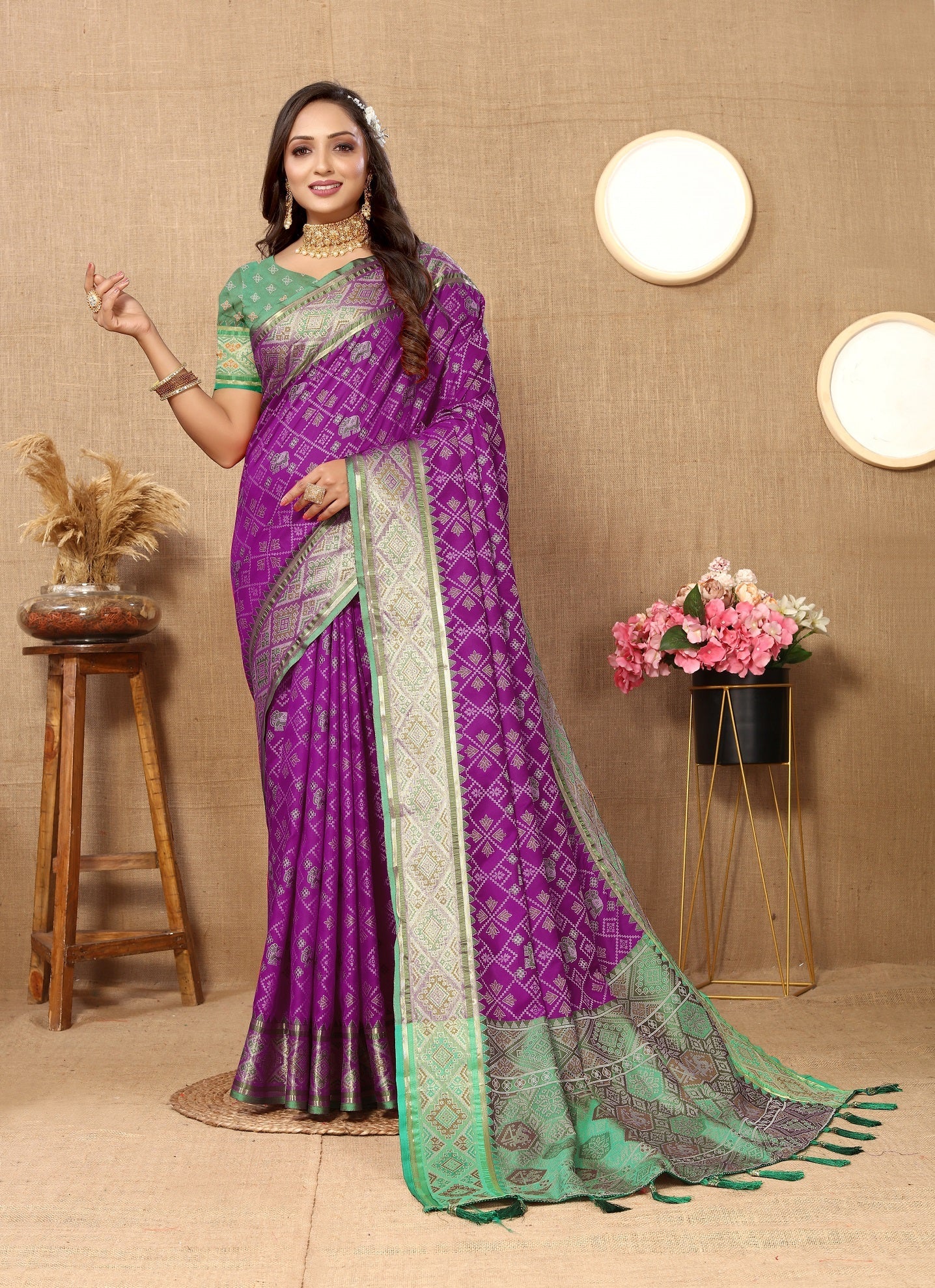 Vedant Vastram Purple Color Kanjeevaram Patola Silk Saree - Purple | Grocsy