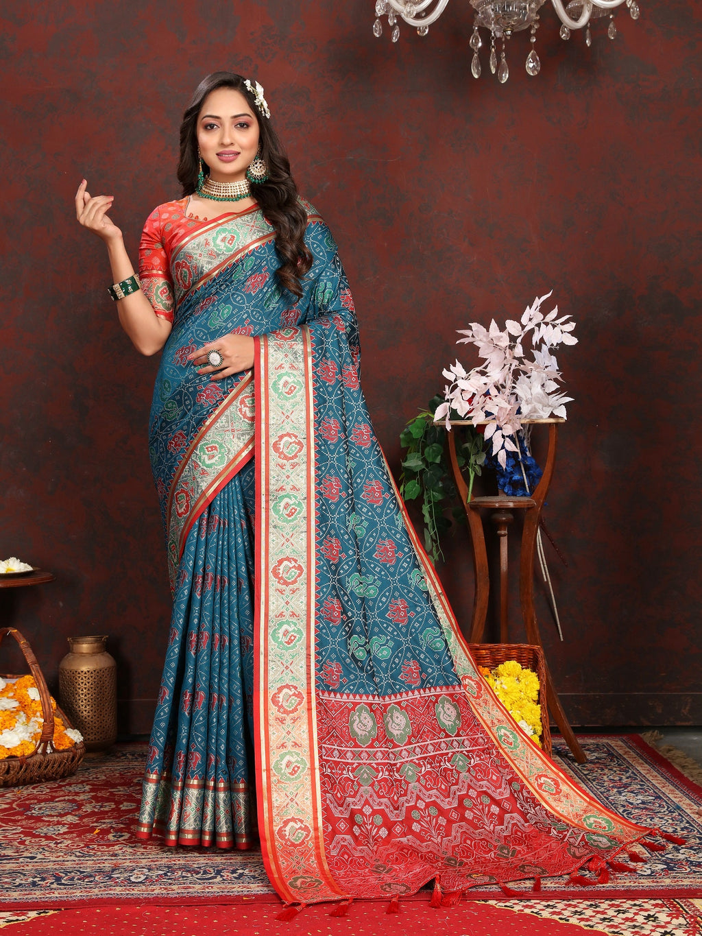 Vedant Vastram Navy Blue Color Kanjeevaram Patola Silk Saree - Navy Blue | Grocsy