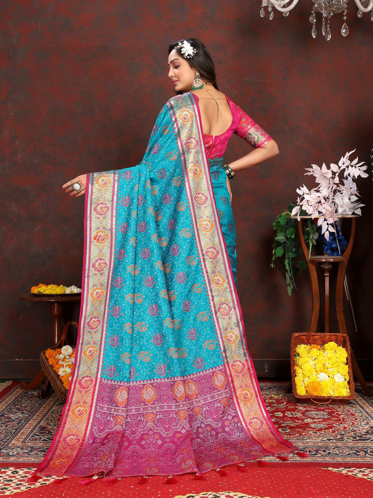 Vedant Vastram Rama Color Kanjeevaram Patola Silk Saree - Rama | Grocsy