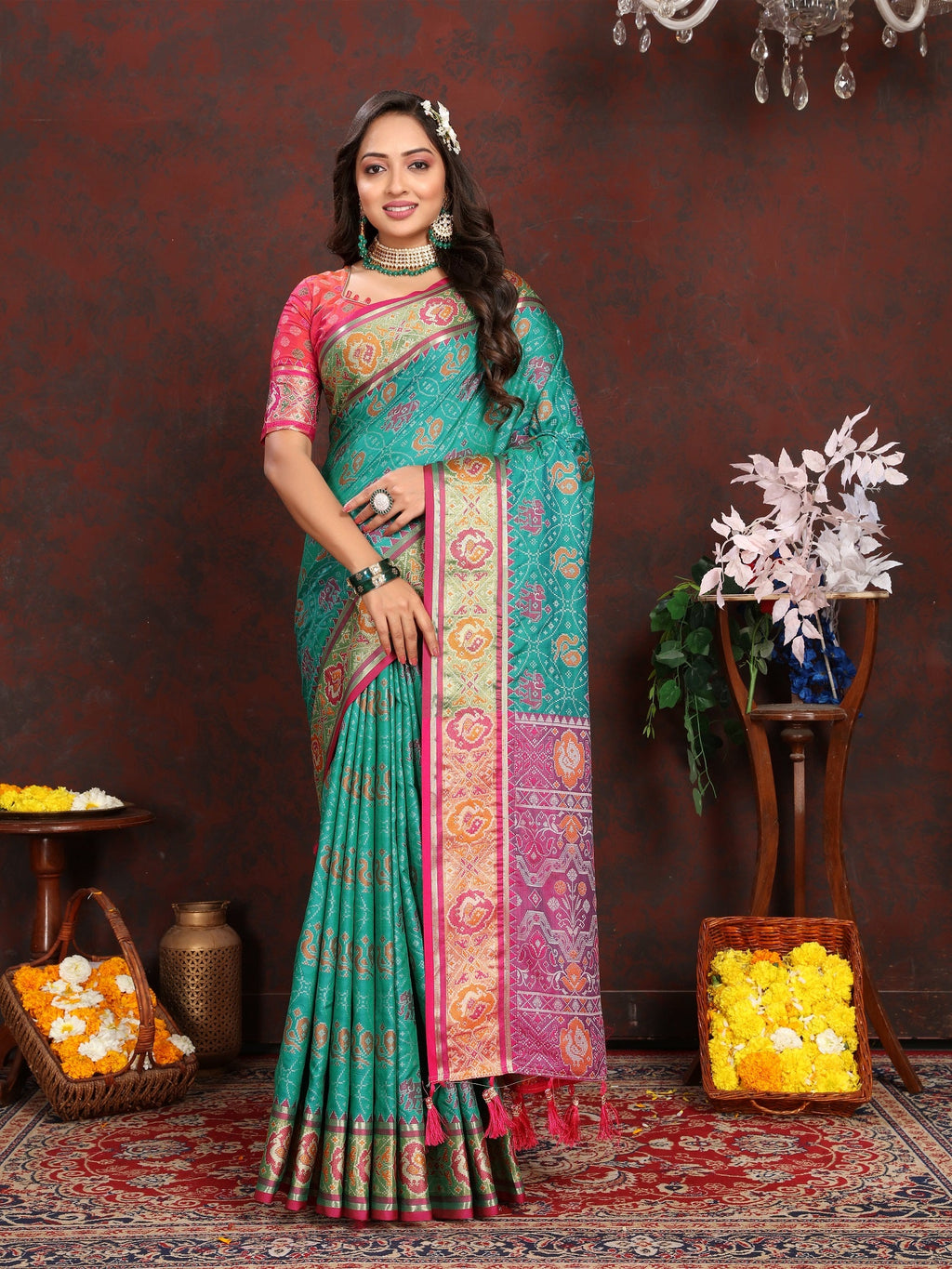 Vedant Vastram See Green Color Kanjeevaram Patola Silk Saree - See Green | Grocsy