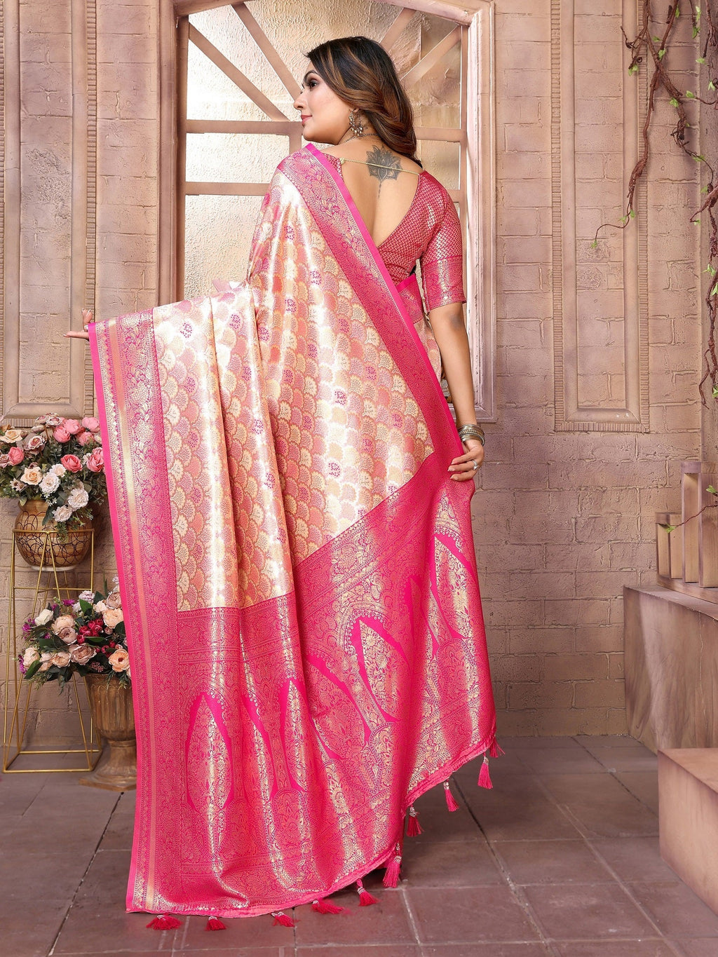 Vedant Vastram Soft Litchi Silk Kanjeevaram Silk Saree - Cream | Grocsy