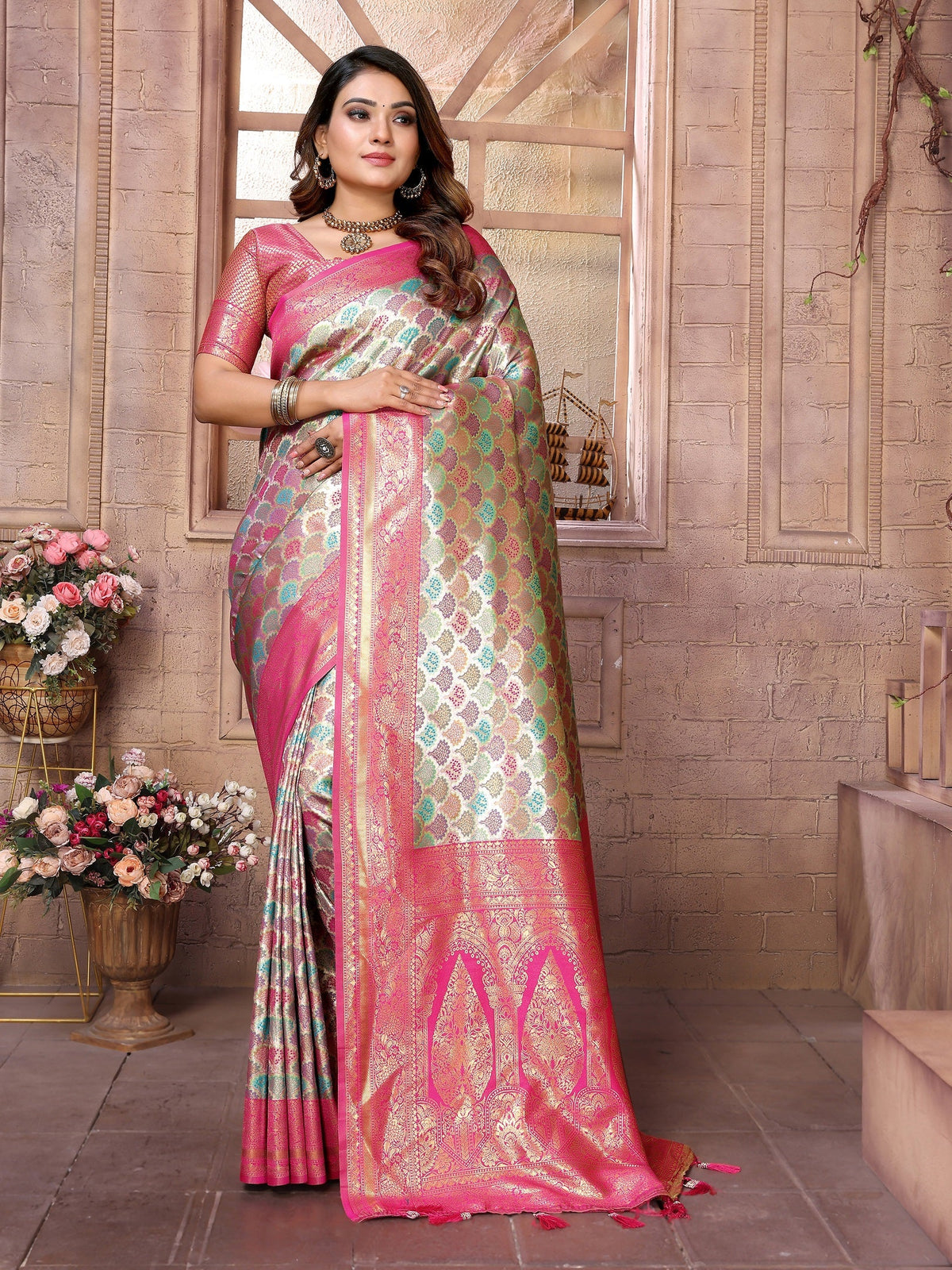 Vedant Vastram Soft Litchi Silk Kanjeevaram Silk Saree - Parrot | Grocsy