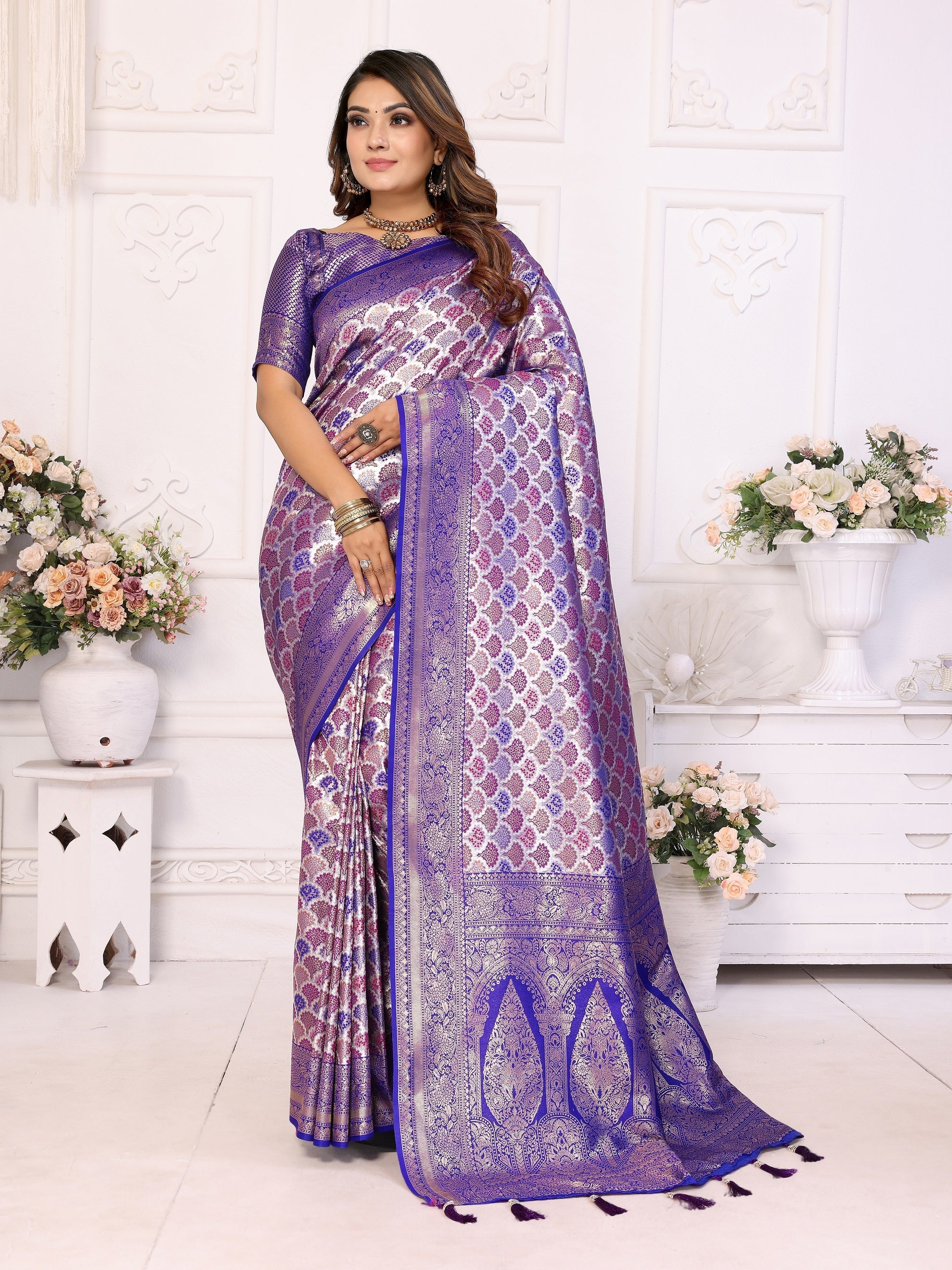 Vedant Vastram Soft Litchi Silk Kanjeevaram Silk Saree - Royal Blue | Grocsy
