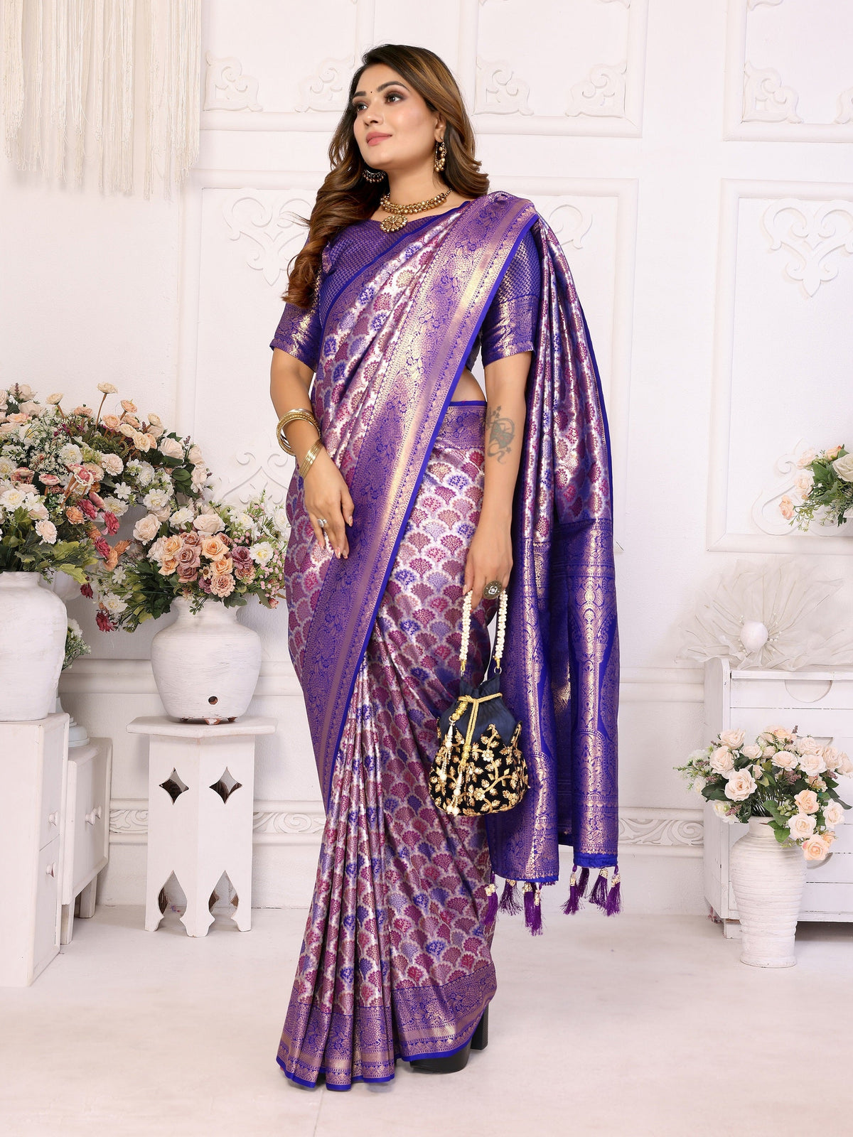 Vedant Vastram Soft Litchi Silk Kanjeevaram Silk Saree - Royal Blue | Grocsy