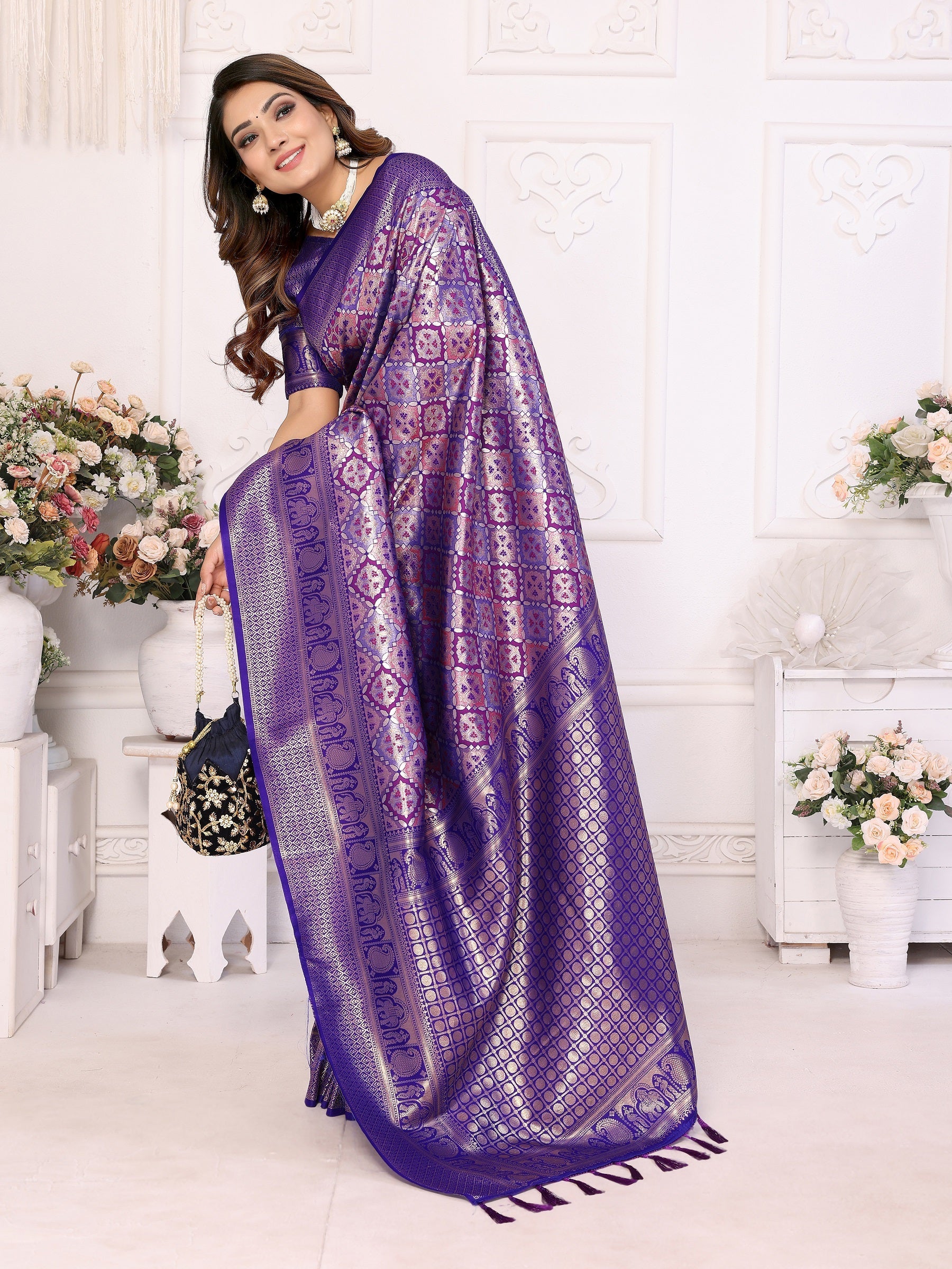 Vedant Vastram Soft Litchi Silk Kanjeevaram Silk Saree - Violet | Grocsy