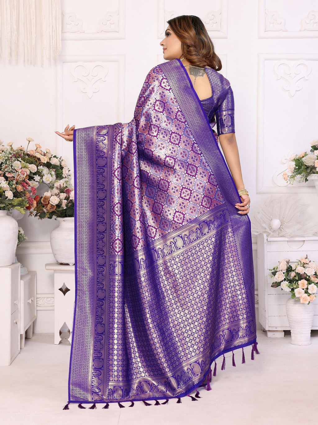 Vedant Vastram Soft Litchi Silk Kanjeevaram Silk Saree - Violet | Grocsy