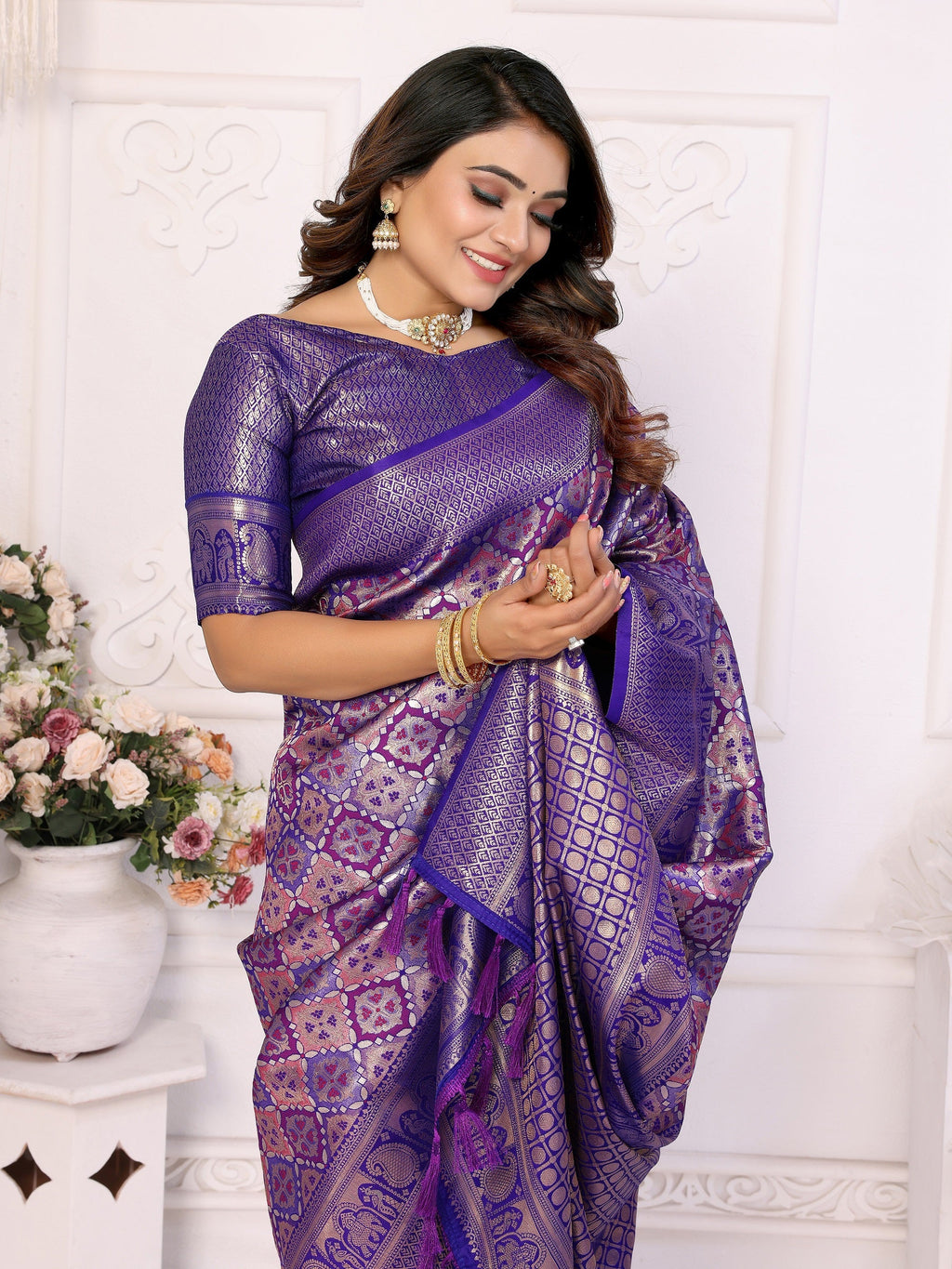Vedant Vastram Soft Litchi Silk Kanjeevaram Silk Saree - Violet | Grocsy