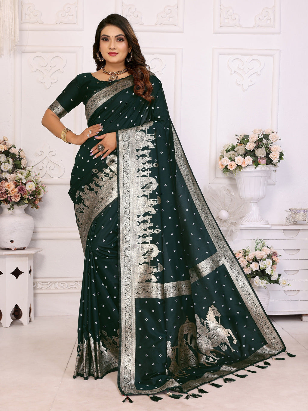 Vedant Vastram Soft Litchi Silk Banarasi Silk Saree - Green | Grocsy