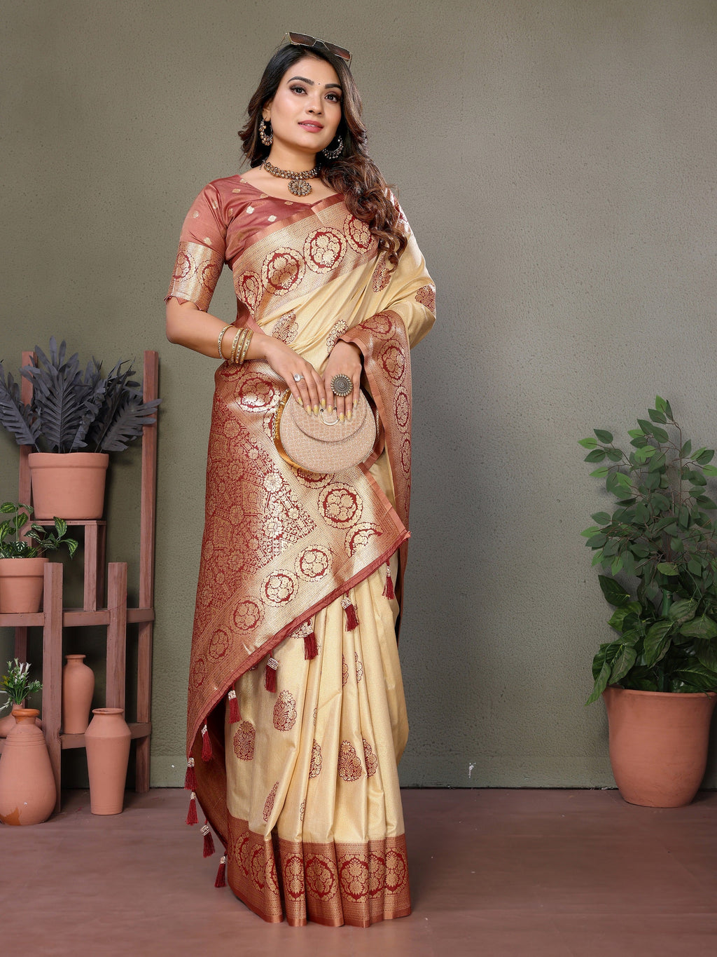 Vedant Vastram Viscose Silk Kanjeevaram Silk Saree - Maroon | Grocsy