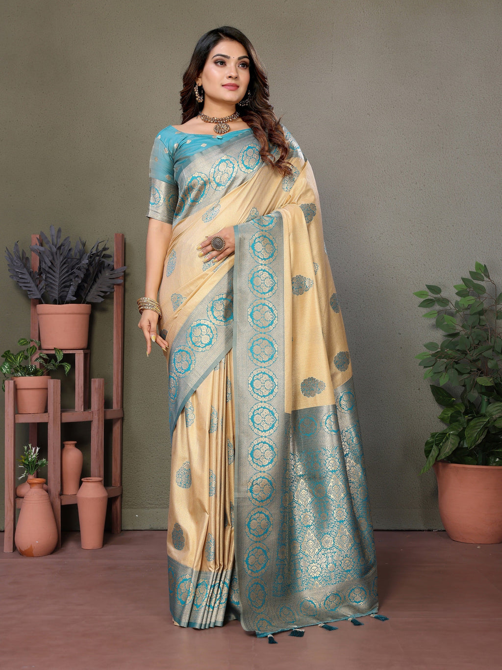 Vedant Vastram Viscose Silk Kanjeevaram Silk Saree - Rama | Grocsy