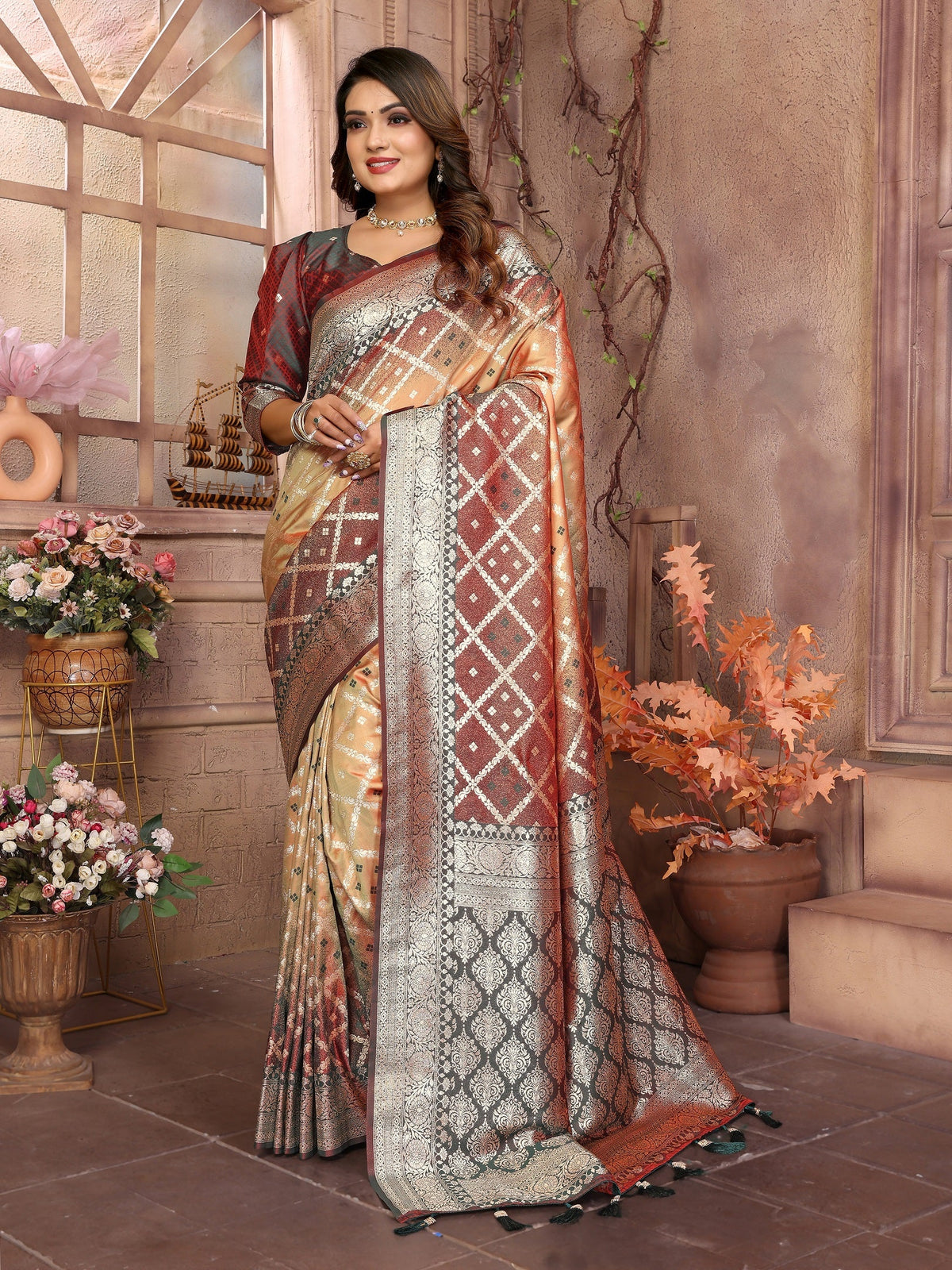 Vedant Vastram Soft Litchi Silk Kanjeevaram Silk Saree - Beige | Grocsy