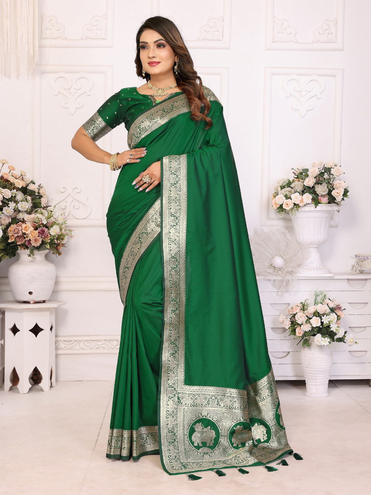 Vedant Vastram Soft Litchi Silk Banarasi Silk Saree - Green | Grocsy