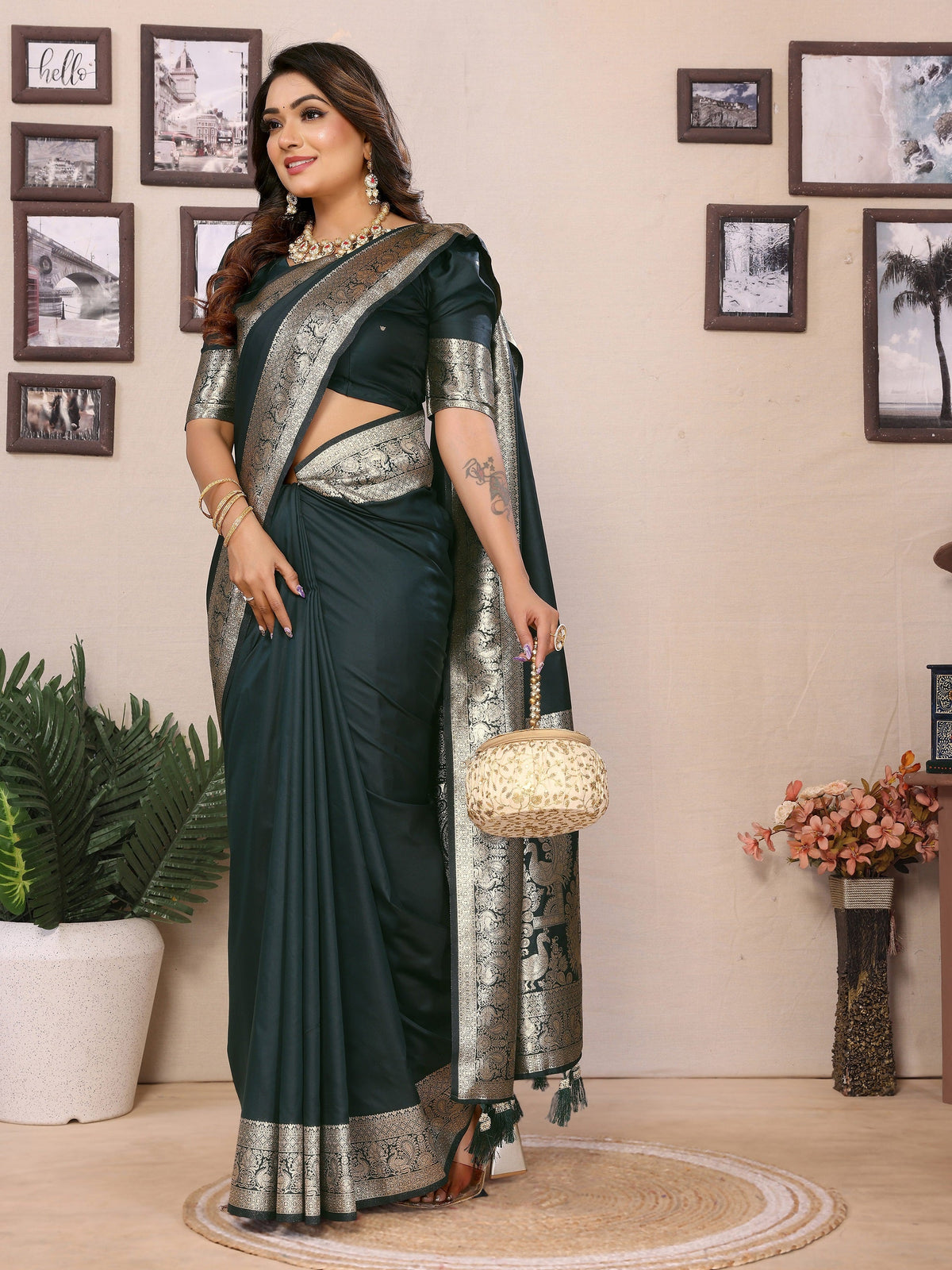 Vedant Vastram Soft Litchi Silk Banarasi Silk Saree - Green | Grocsy