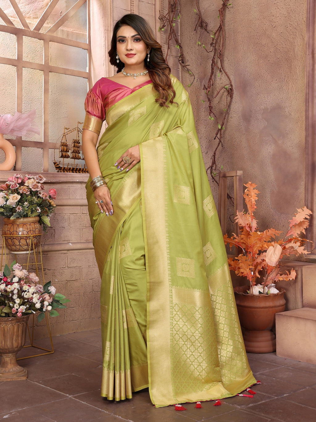 Vedant Vastram Soft Litchi Silk Banarasi Silk Saree - Olive | Grocsy