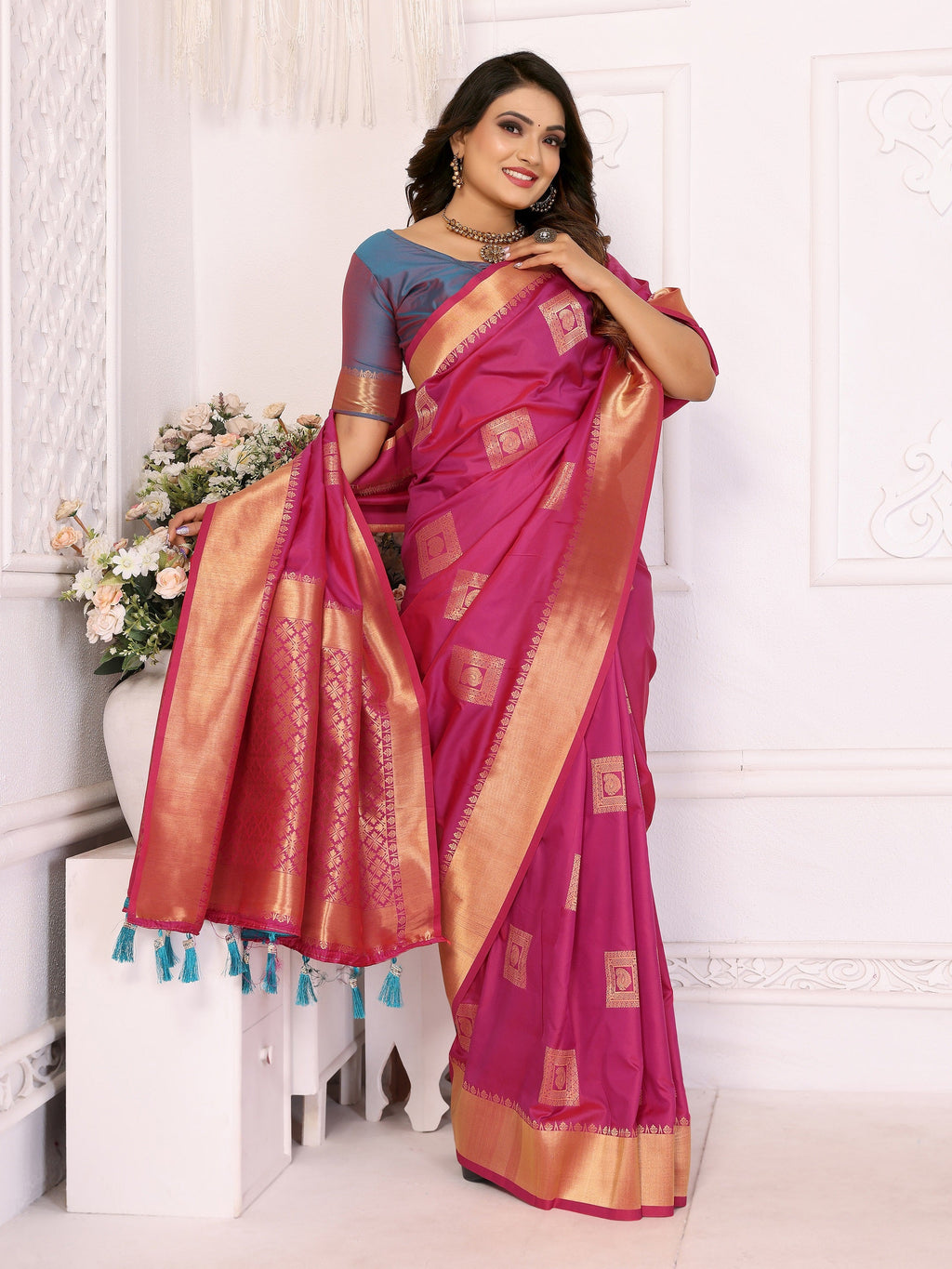 Vedant Vastram Soft Litchi Silk Banarasi Silk Saree - Pink | Grocsy