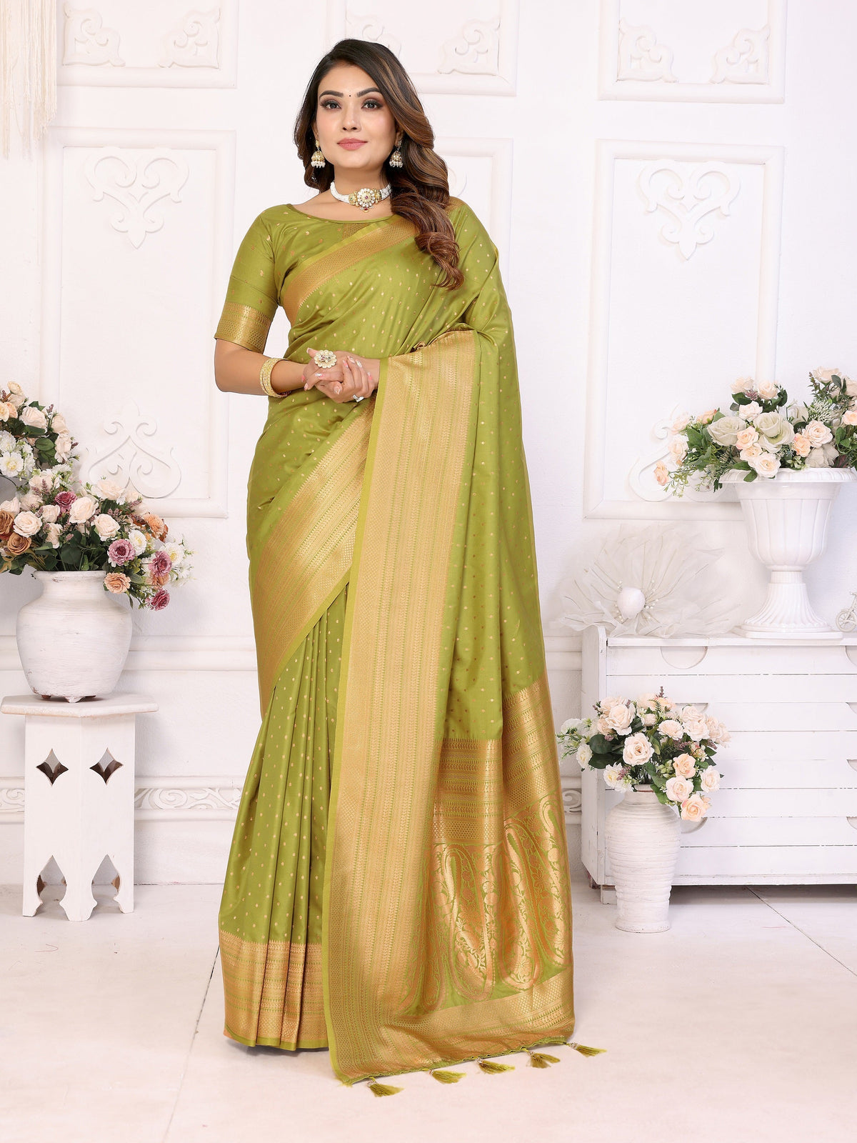 Vedant Vastram Soft Litchi Silk Banarasi Silk Saree - Mahendi | Grocsy