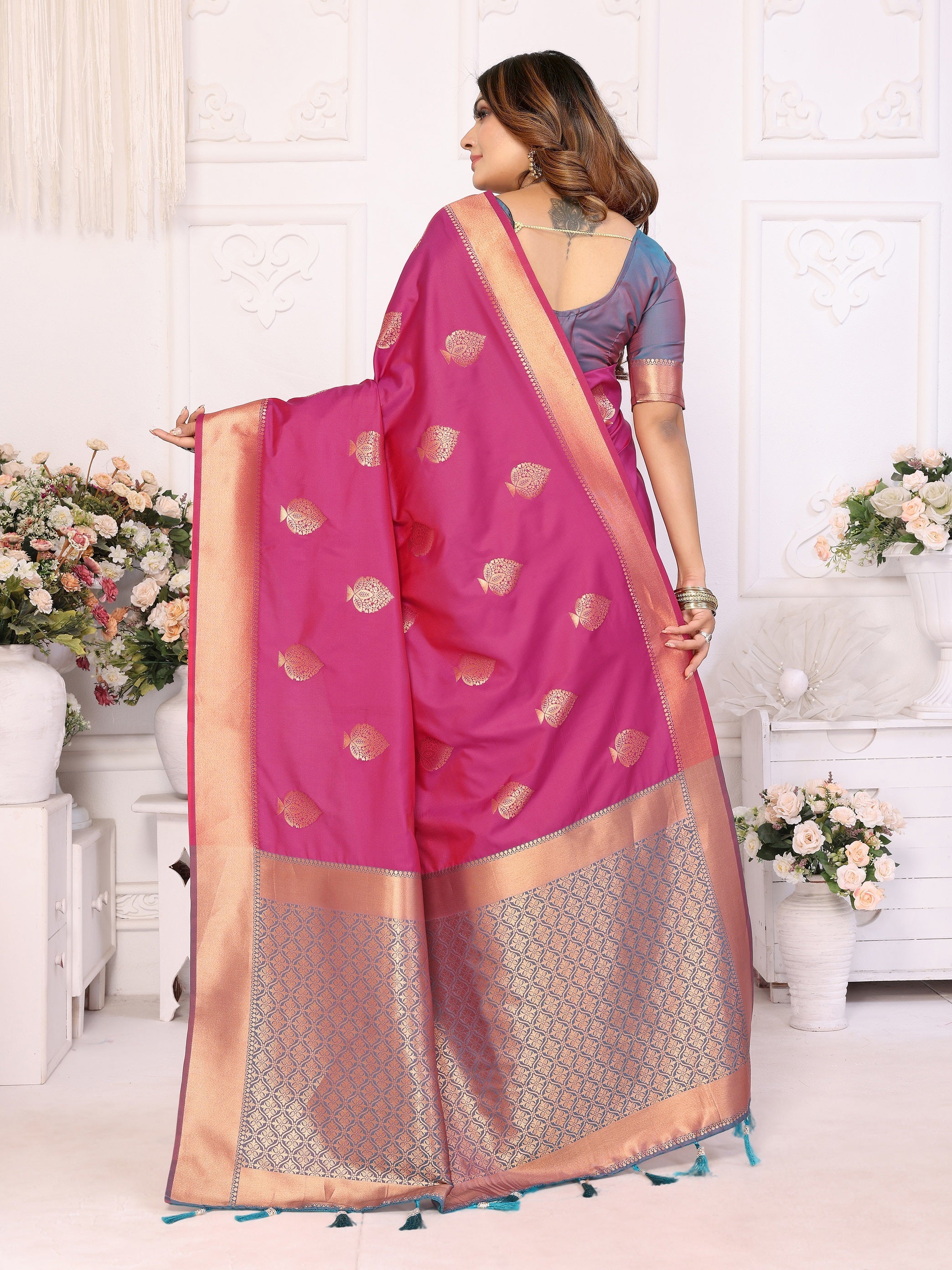 Vedant Vastram Soft Litchi Silk Banarasi Silk Saree - Pink | Grocsy