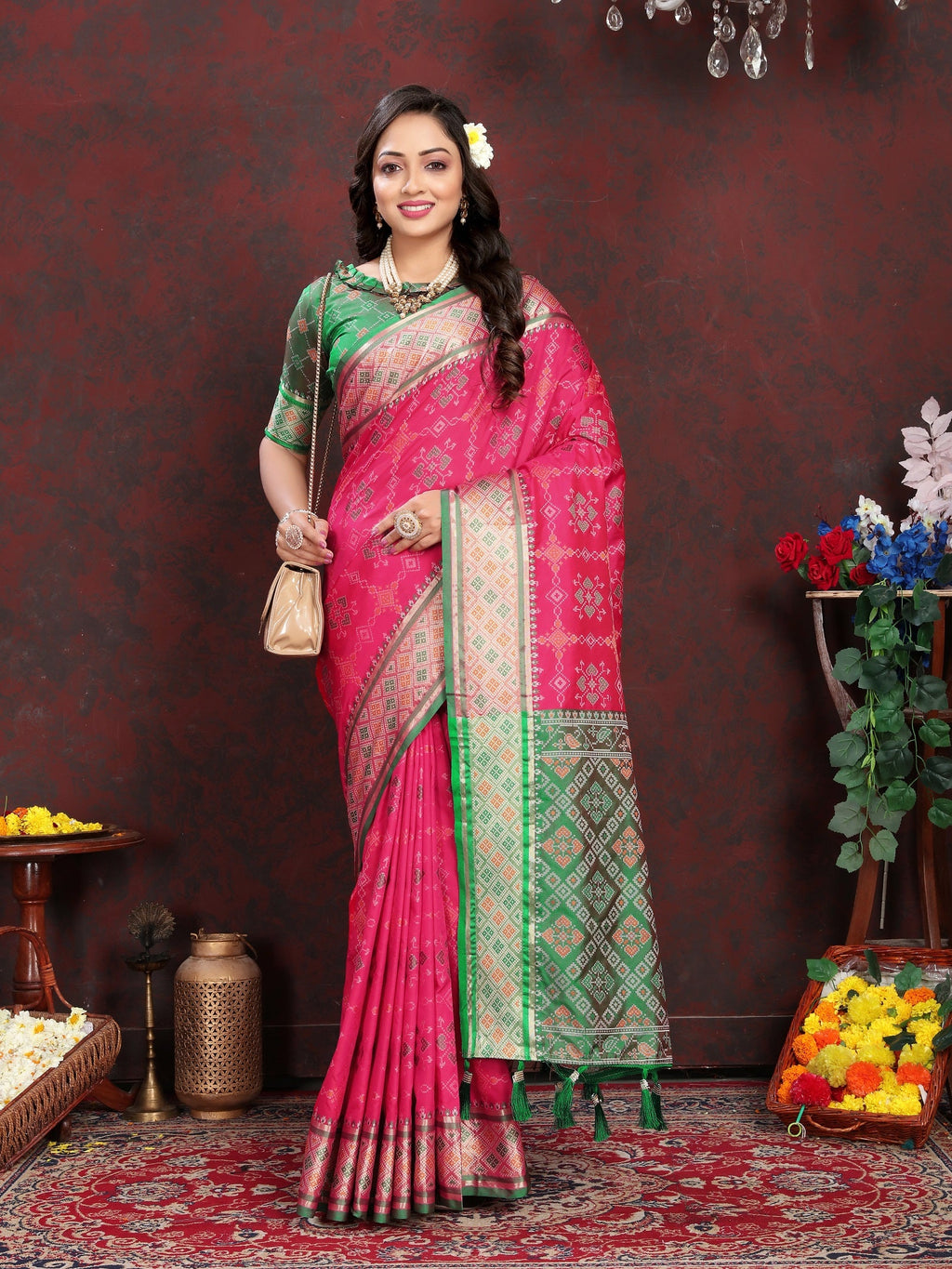 Vedant Vastram Pink Color Kanjeevaram Patola Silk Saree - Pink | Grocsy