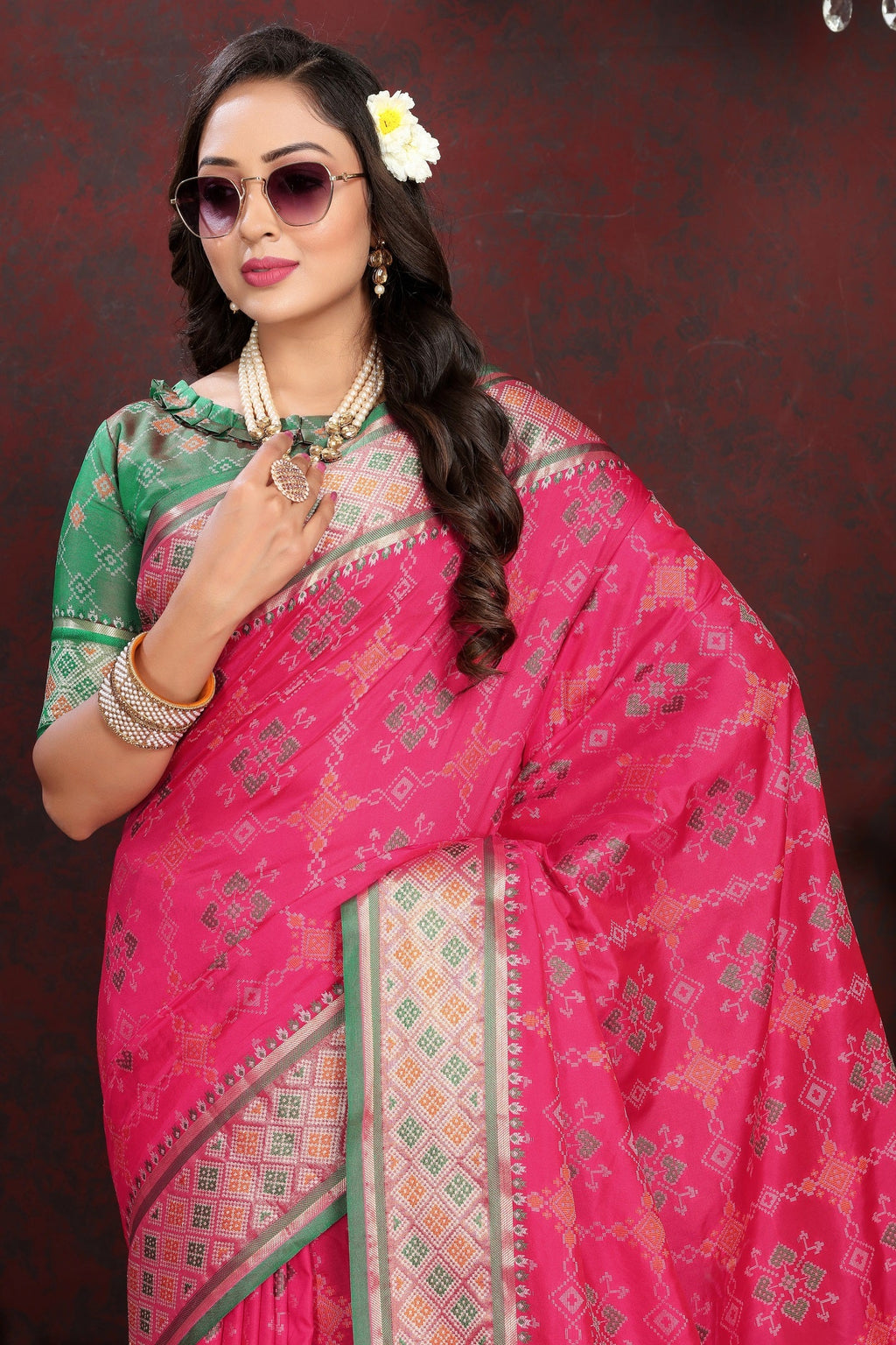 Vedant Vastram Pink Color Kanjeevaram Patola Silk Saree - Pink | Grocsy