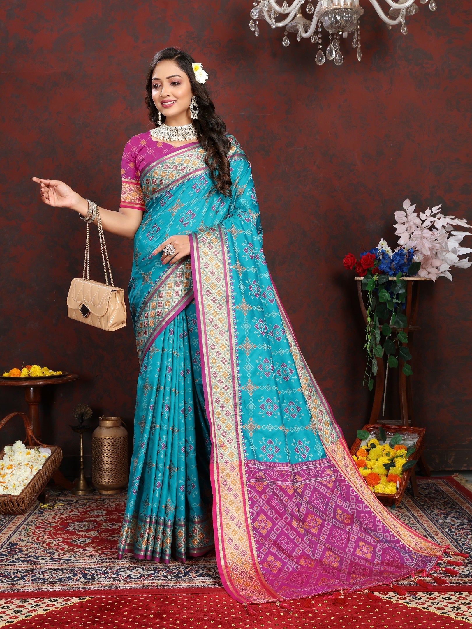 Vedant Vastram Rama Color Kanjeevaram Patola Silk Saree - Rama | Grocsy