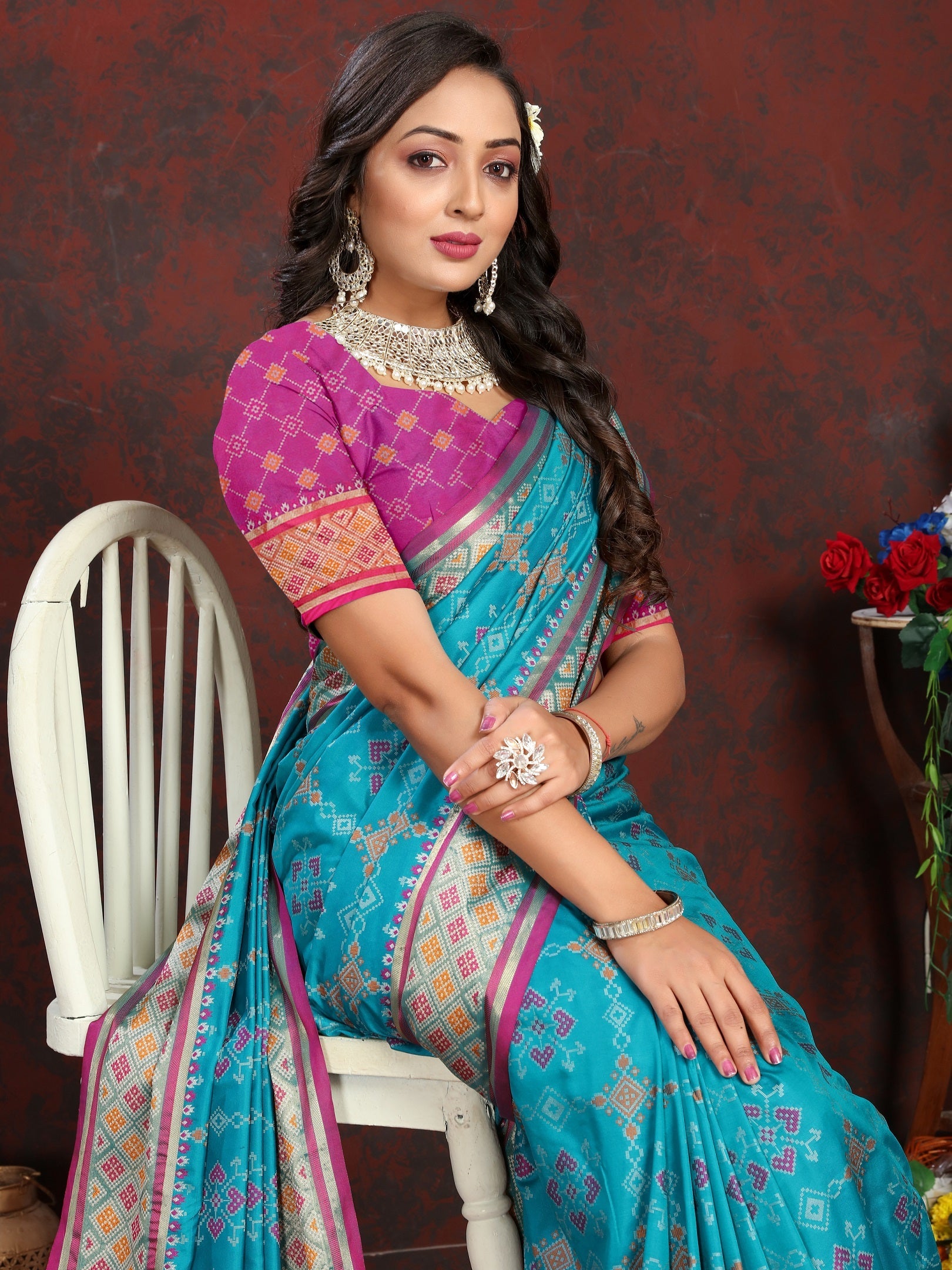 Vedant Vastram Rama Color Kanjeevaram Patola Silk Saree - Rama | Grocsy